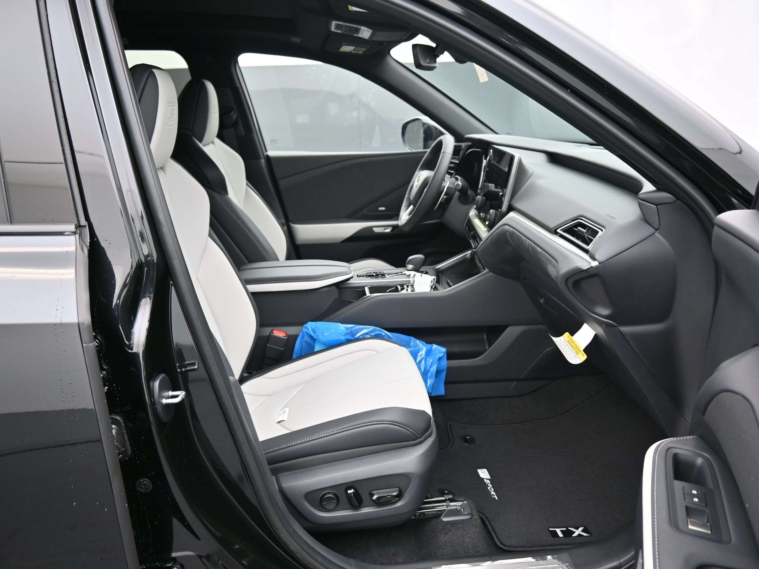 2026 Lexus TX 350 F-Sport - Photo 13