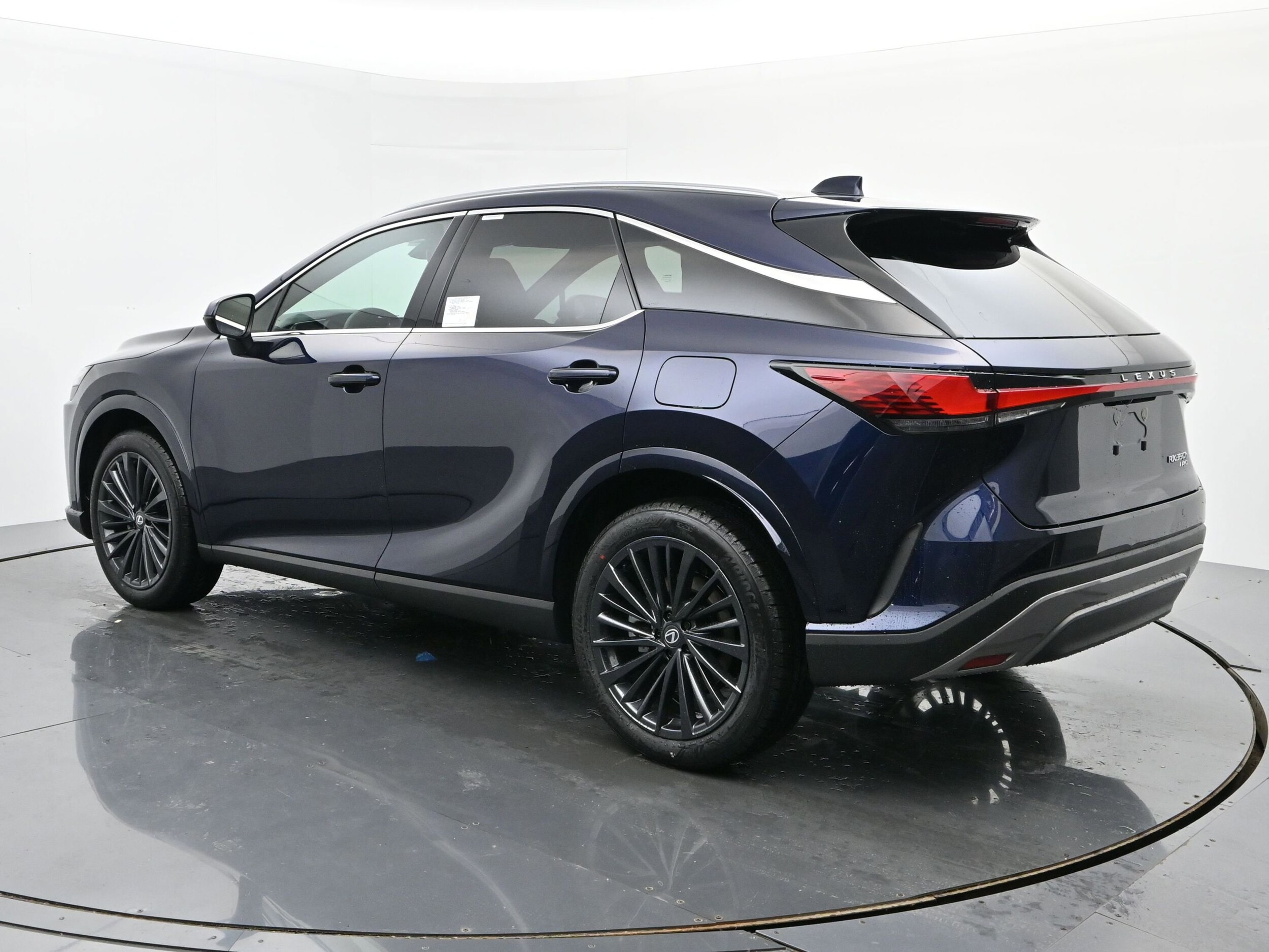 2026 Lexus RX 350h Premium AWD photo 2