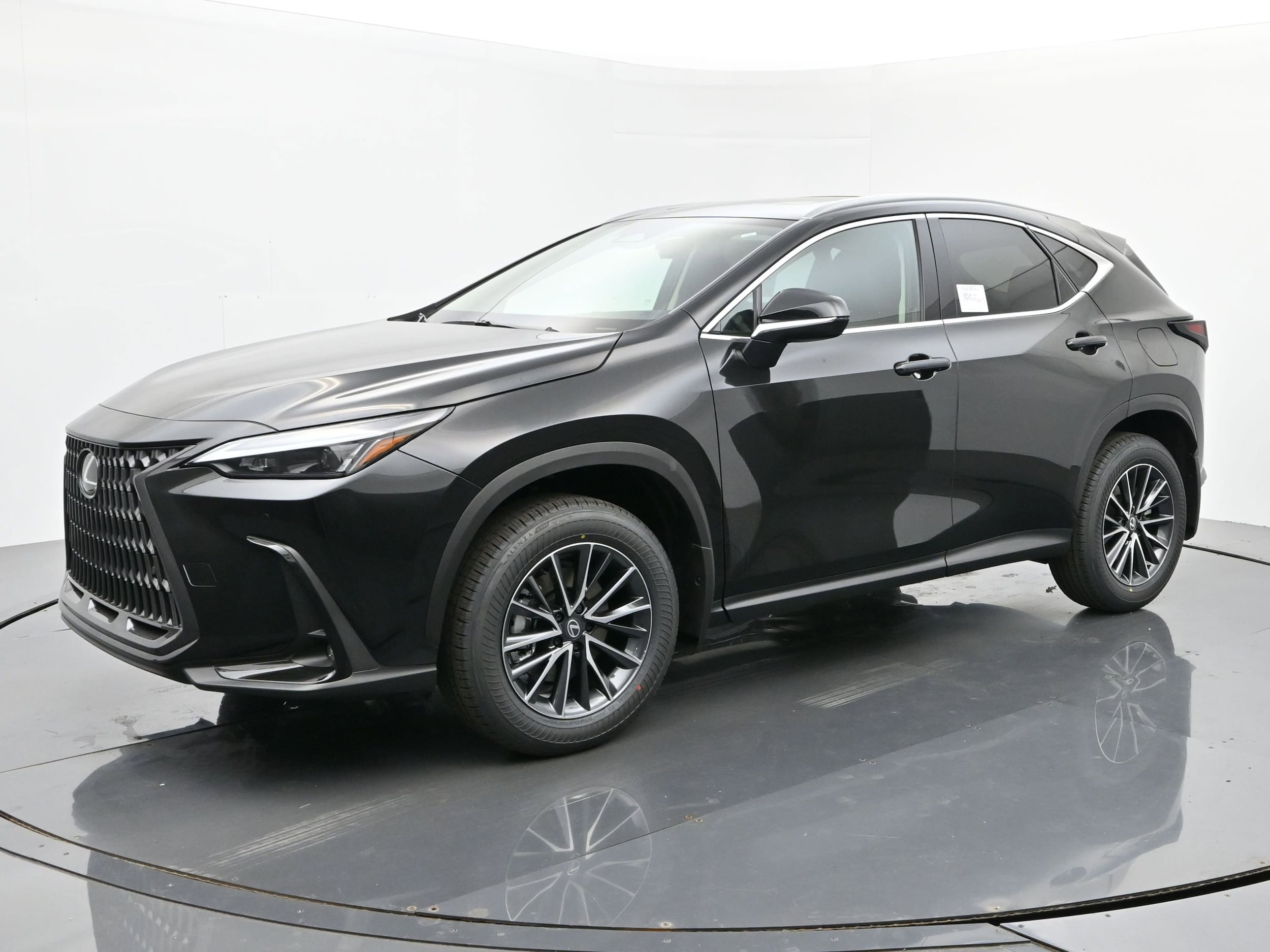 2026 Lexus NX 350's photo