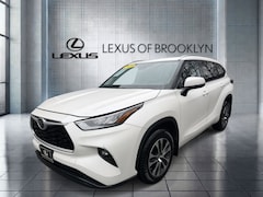 2020 Toyota Highlander XLE SUV