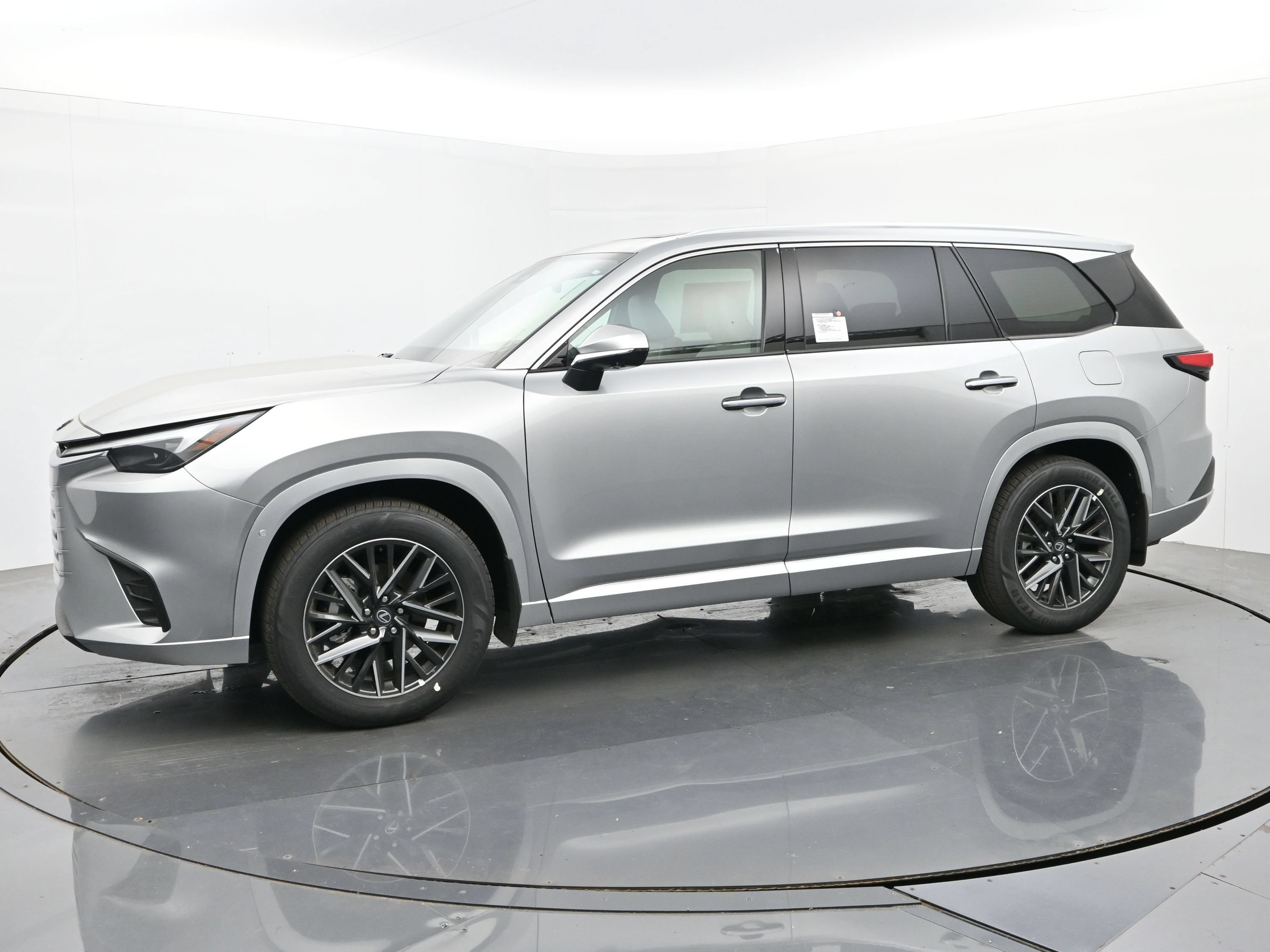 2026 Lexus TX 2