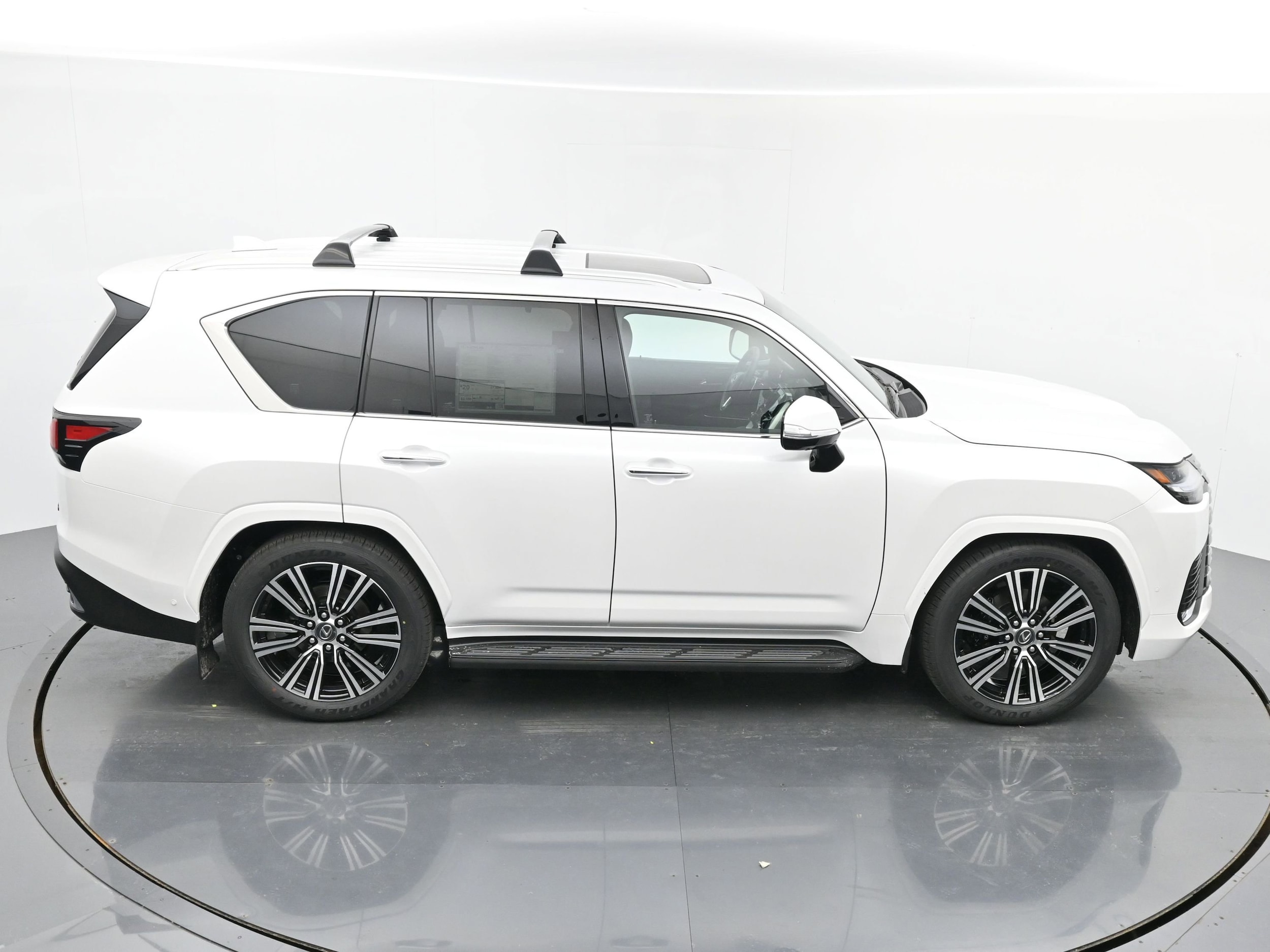 2026 Lexus LX 700h Luxury - Photo 28