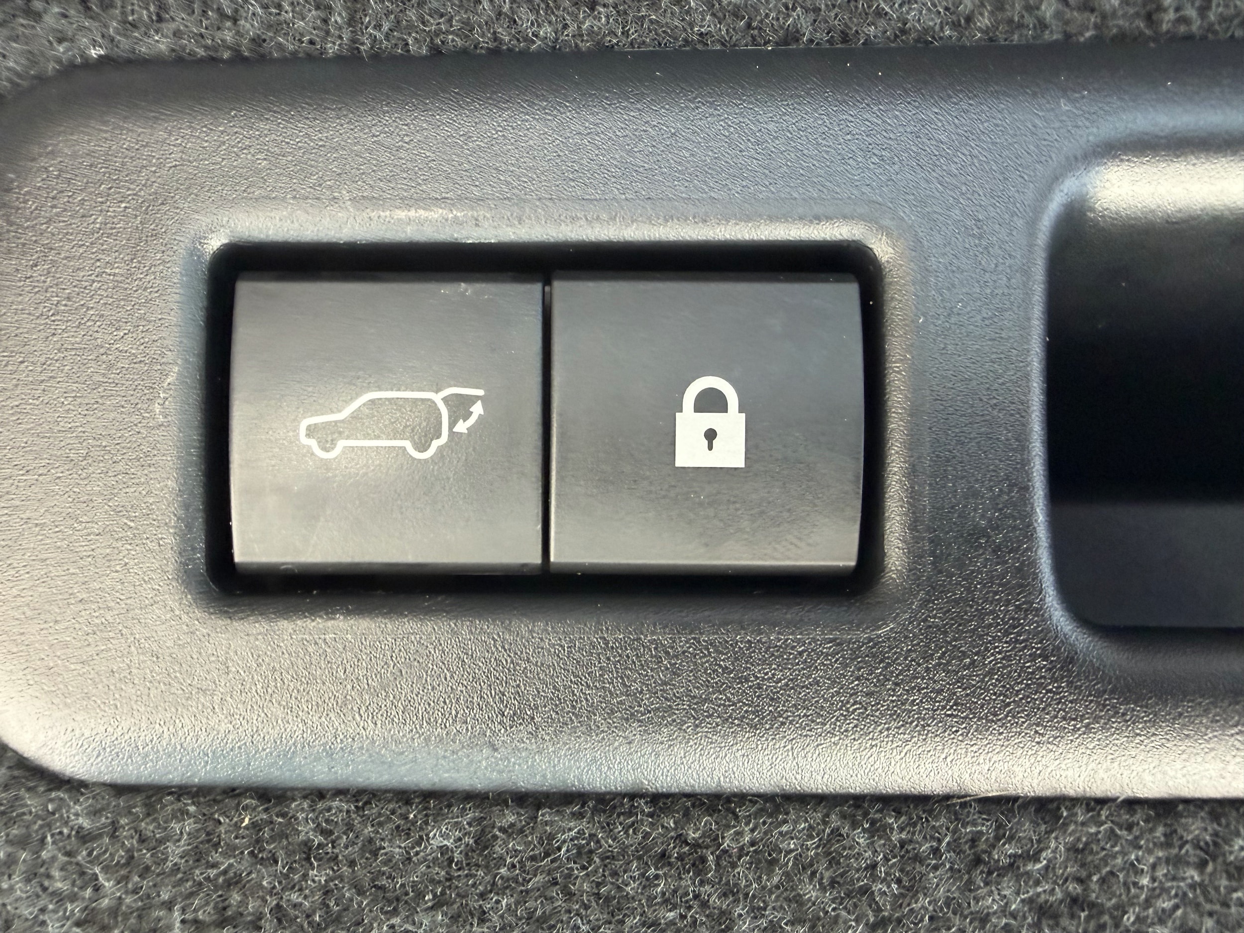 2021 Lexus RX 350 - Photo 31