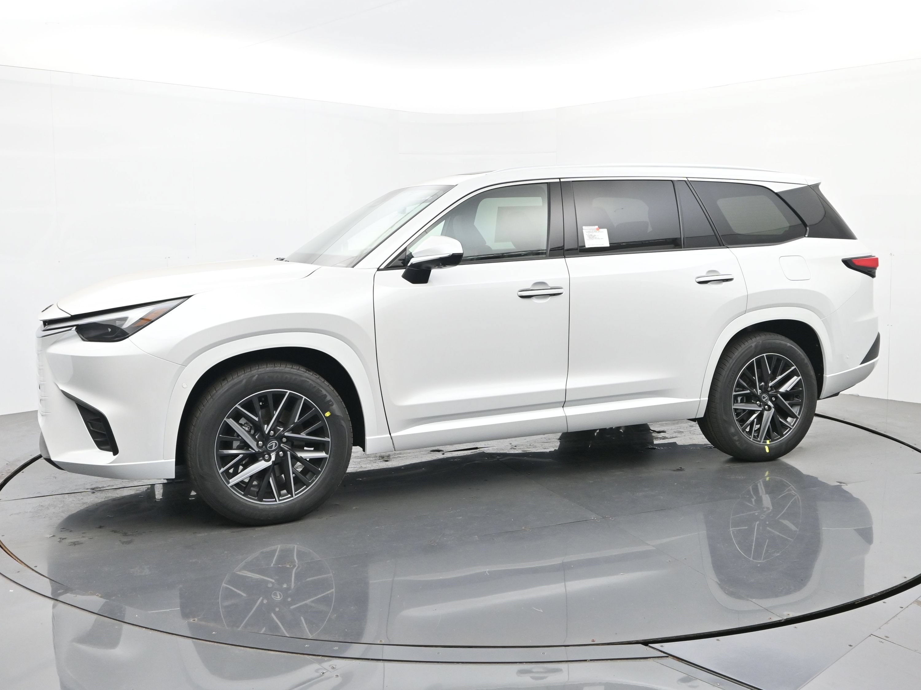 2026 Lexus TX 2