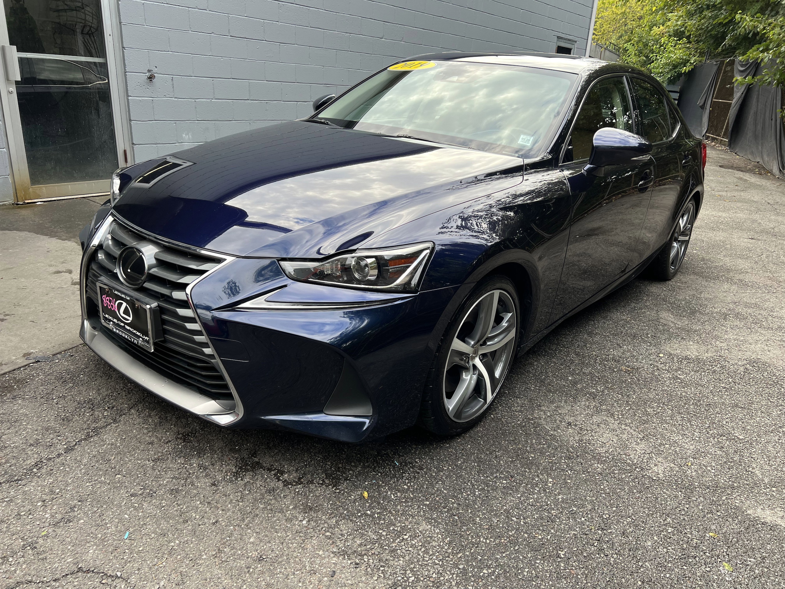 2019 Lexus IS