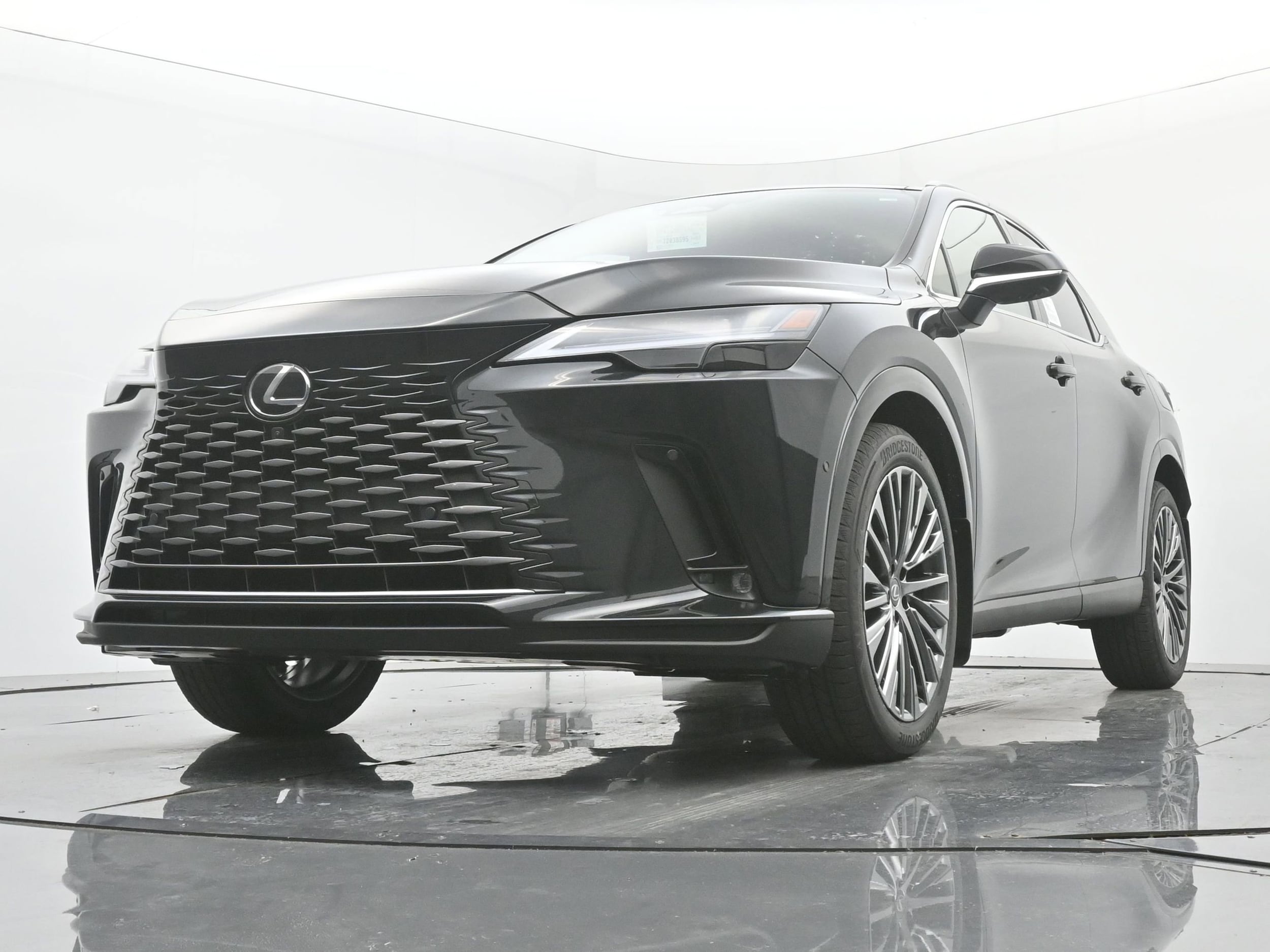 2026 Lexus RX 450h+ Luxury - Photo 15