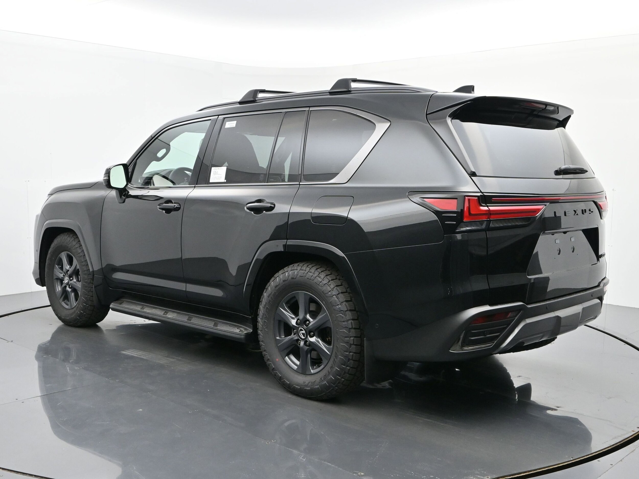 2025 Lexus LX photo 2