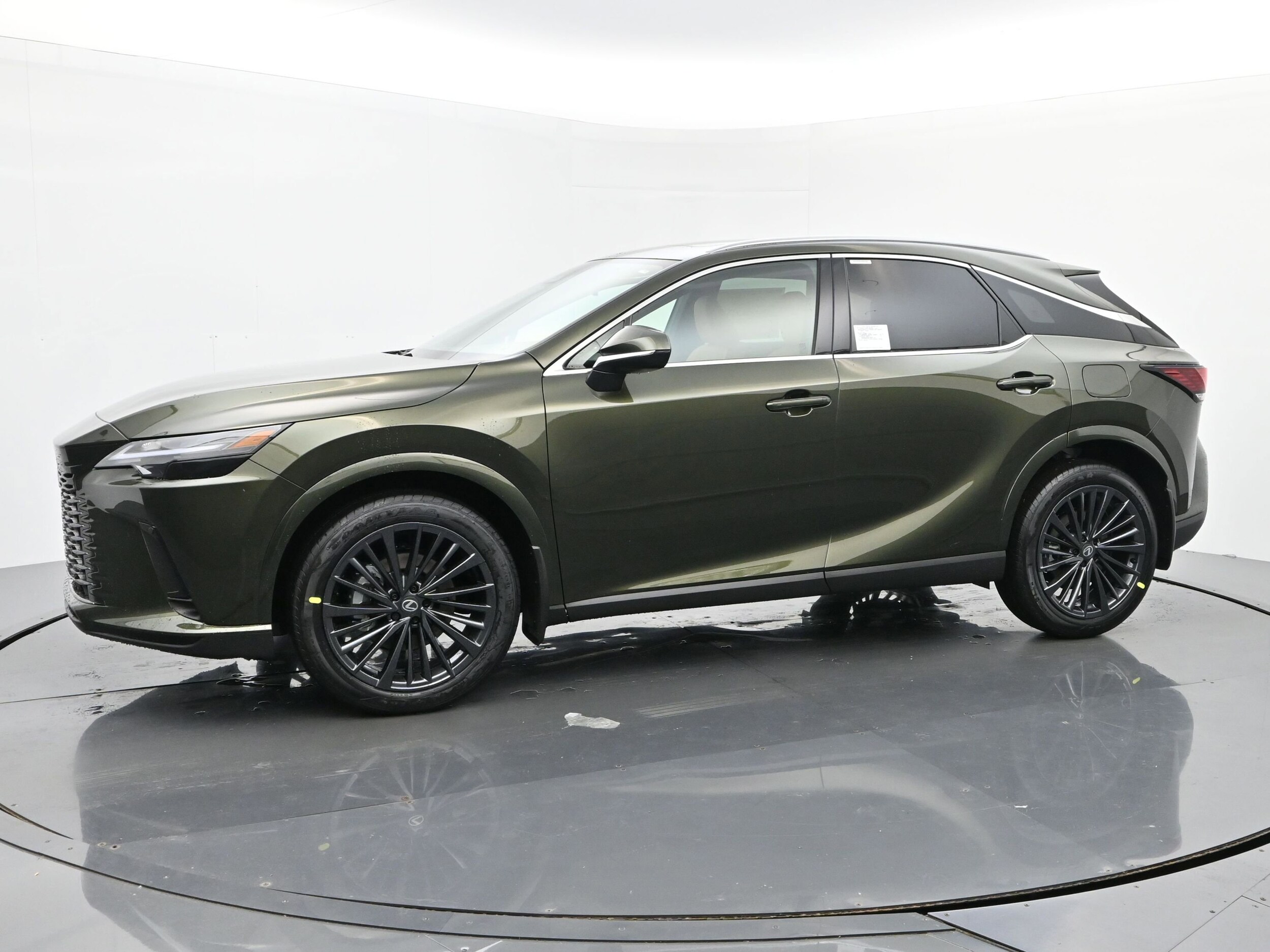 2026 Lexus RX 350 Premium photo 2