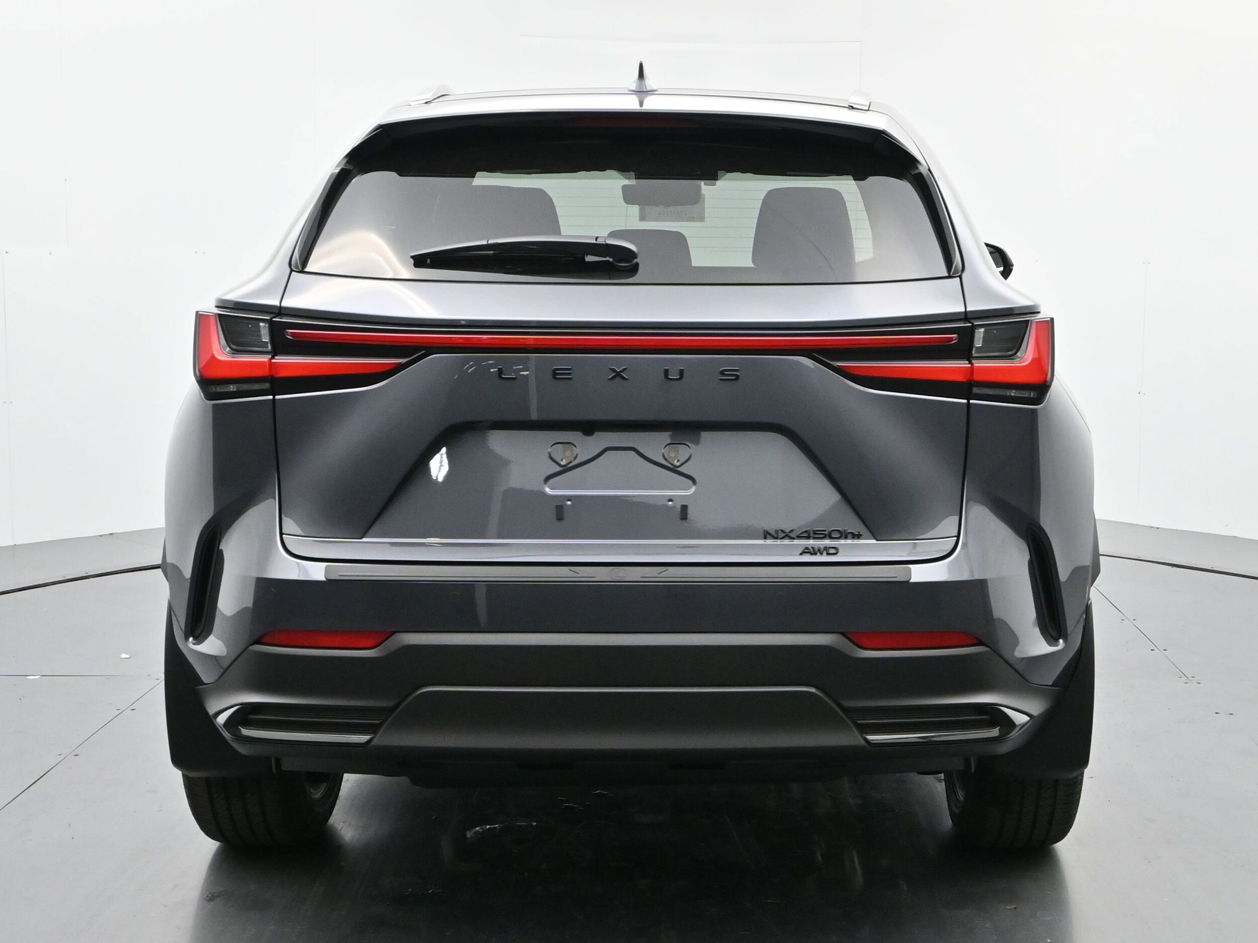 2026 Lexus NX 450h+ Luxury photo 4