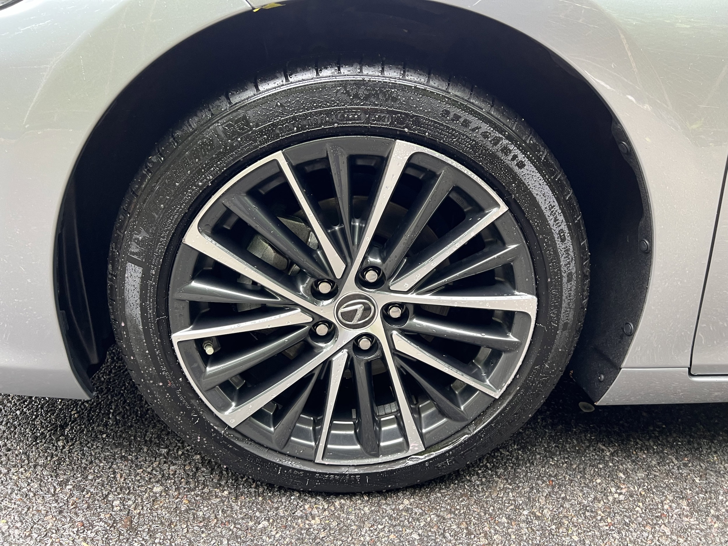 Certified 2022 Lexus ES Hybrid 300h with VIN 58ADA1C19NU015545 for sale in Brooklyn, NY