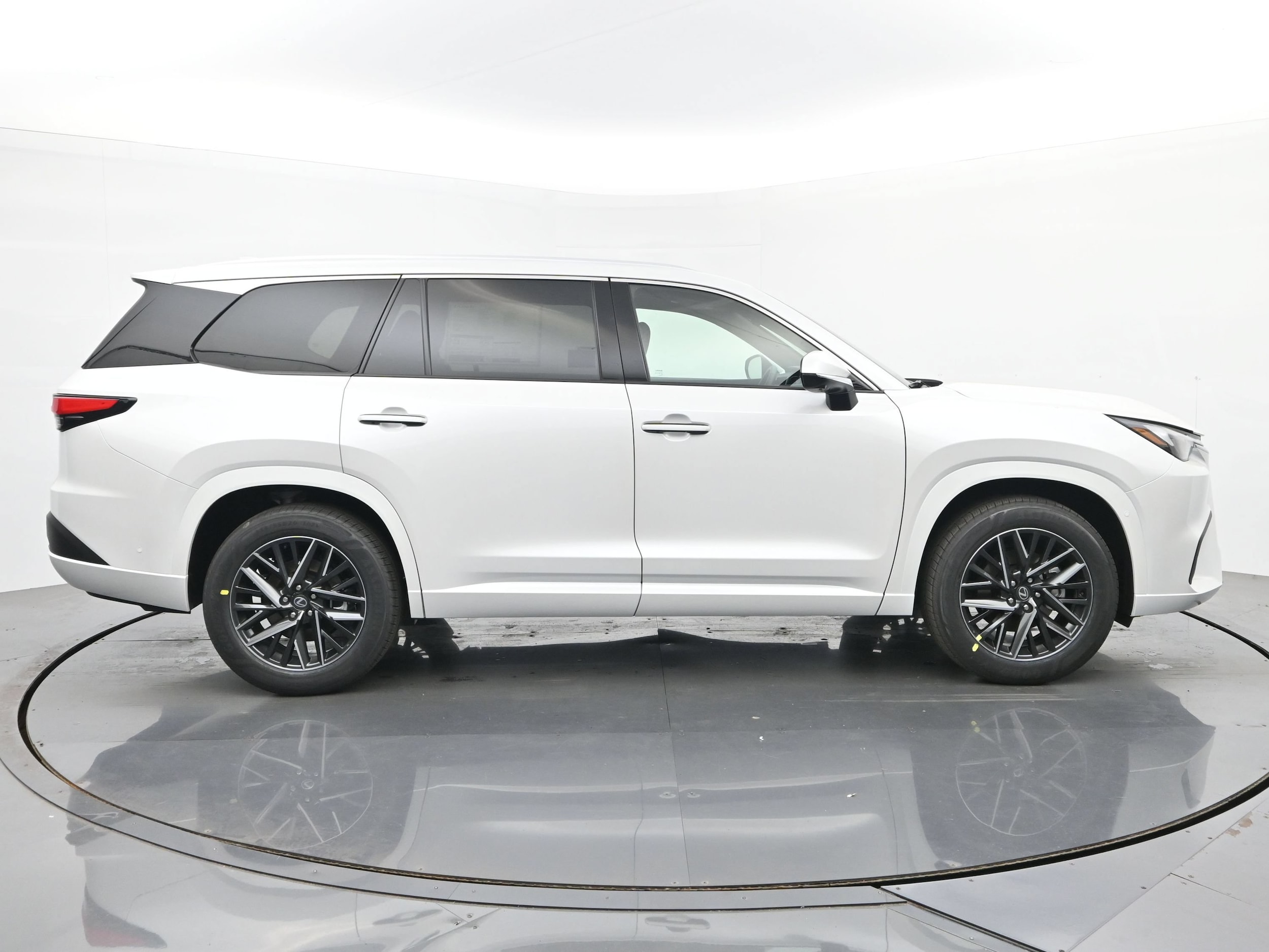 2026 Lexus TX 6