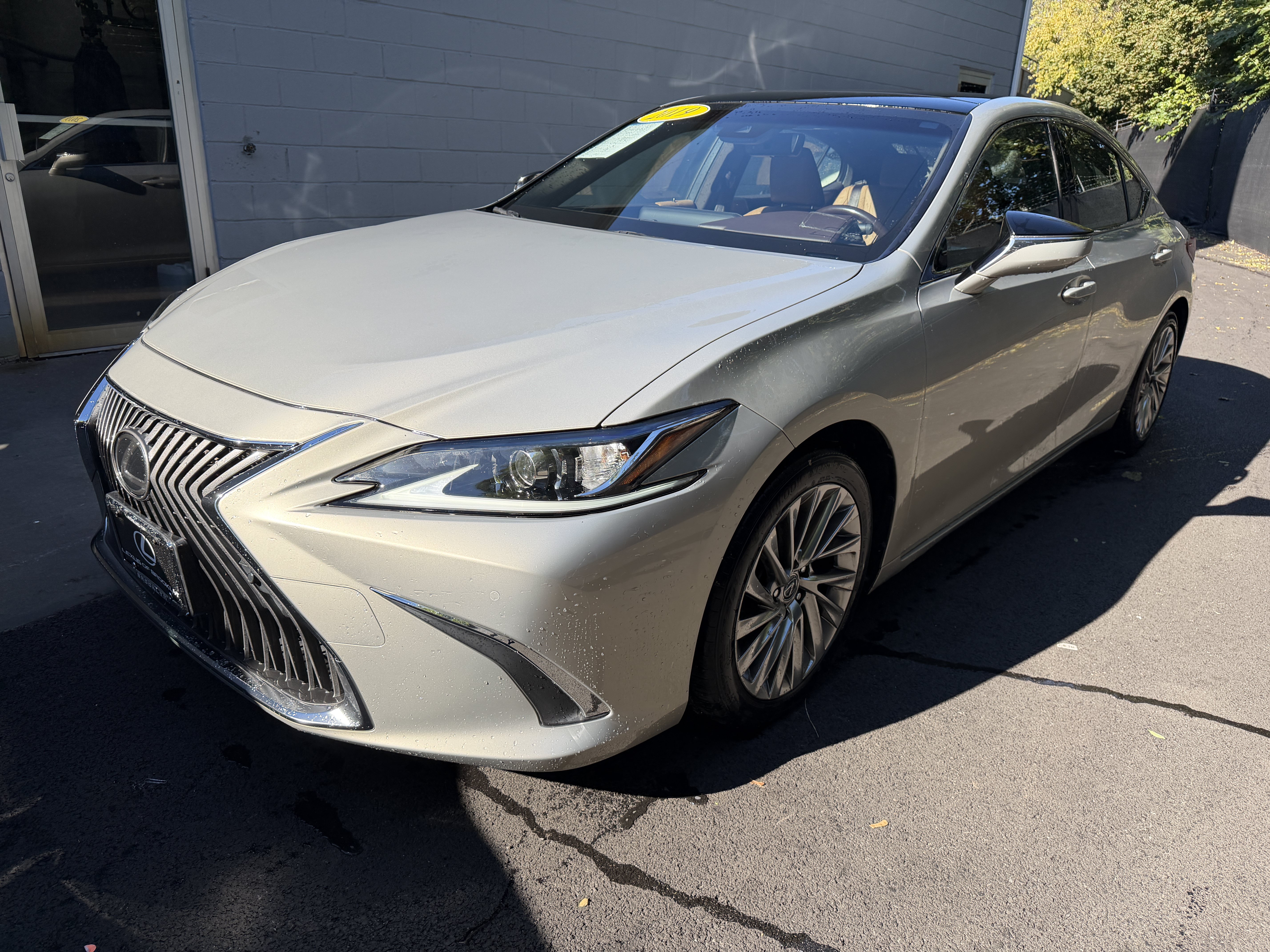 2019 Lexus ES