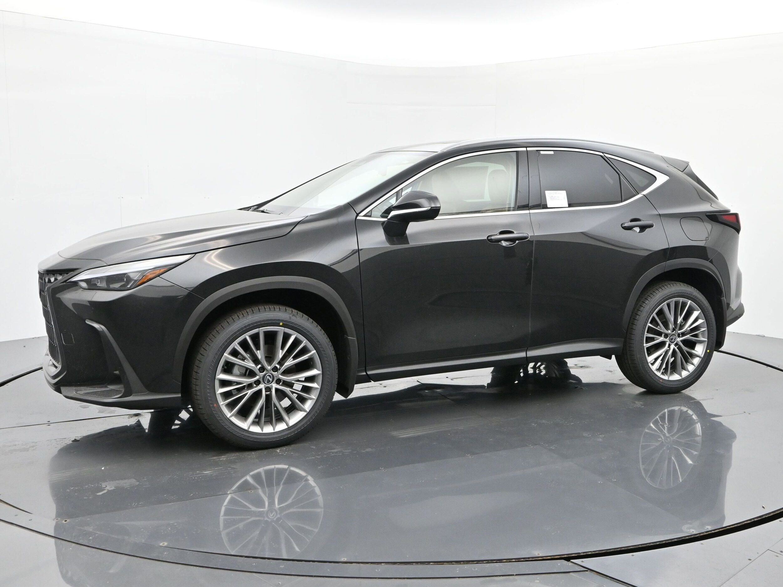2026 Lexus NX 350 Premium photo 2