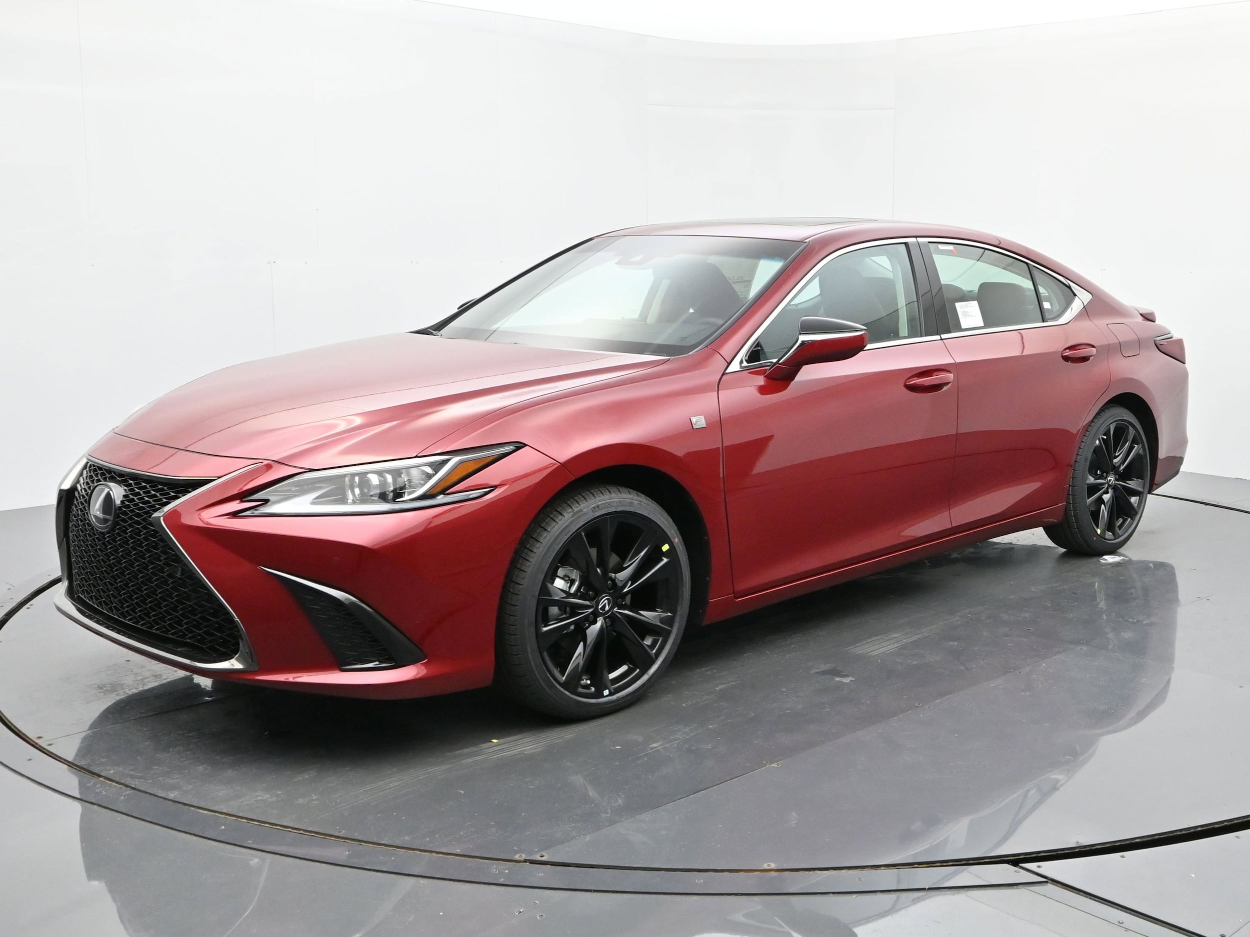 2025 Lexus ES 350's photo