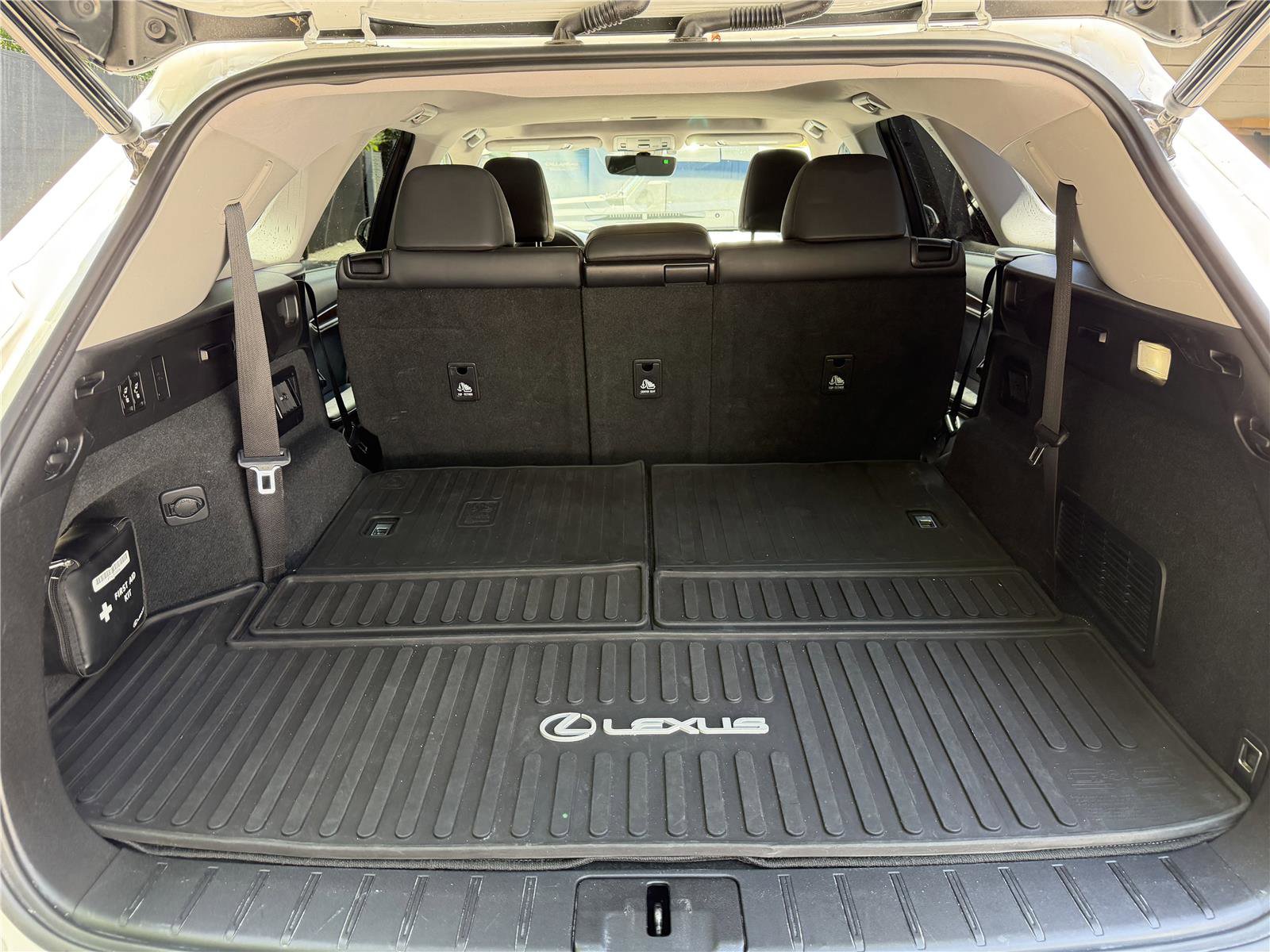 2021 Lexus RX 350 - Photo 19