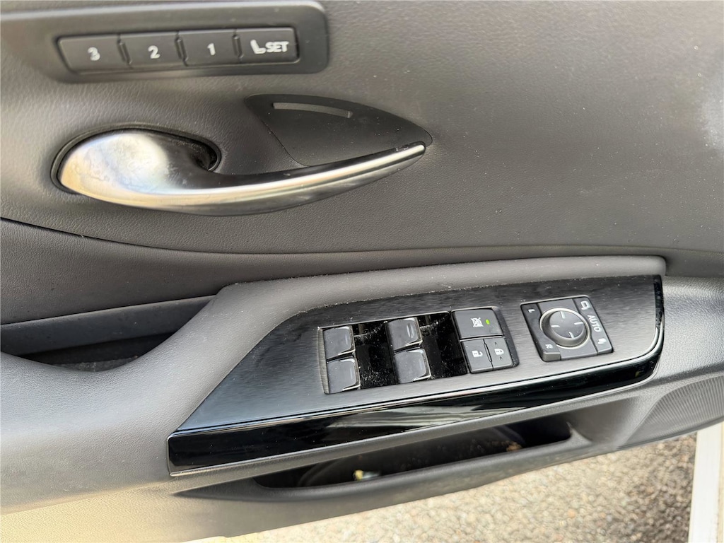 Certified 2023 Lexus ES 350 Sedan