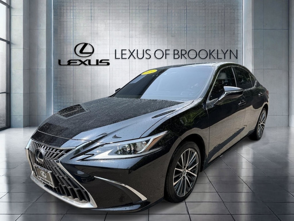 Used 2024 Lexus ES 250 Sedan