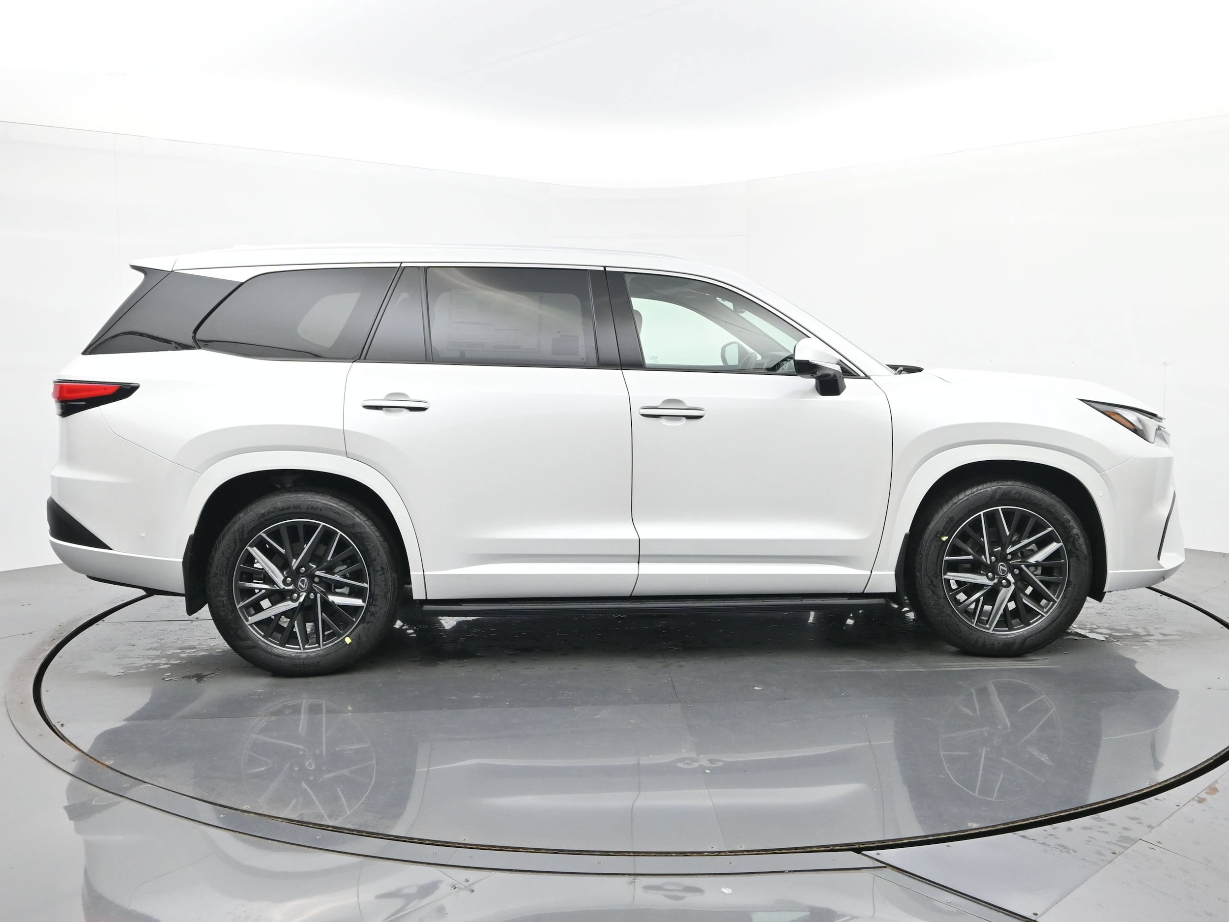 2026 Lexus TX 6
