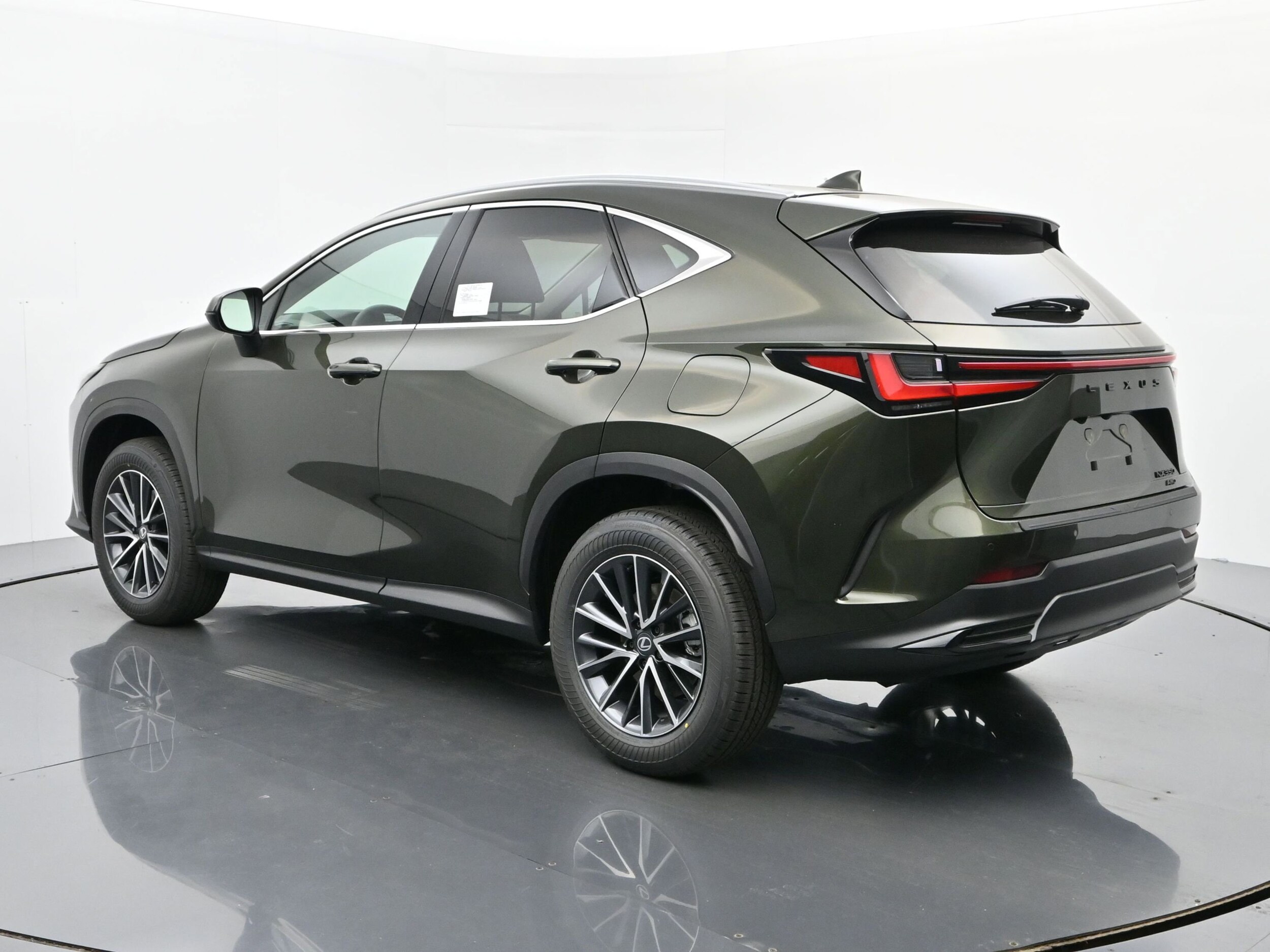 2026 Lexus NX 350 photo 3