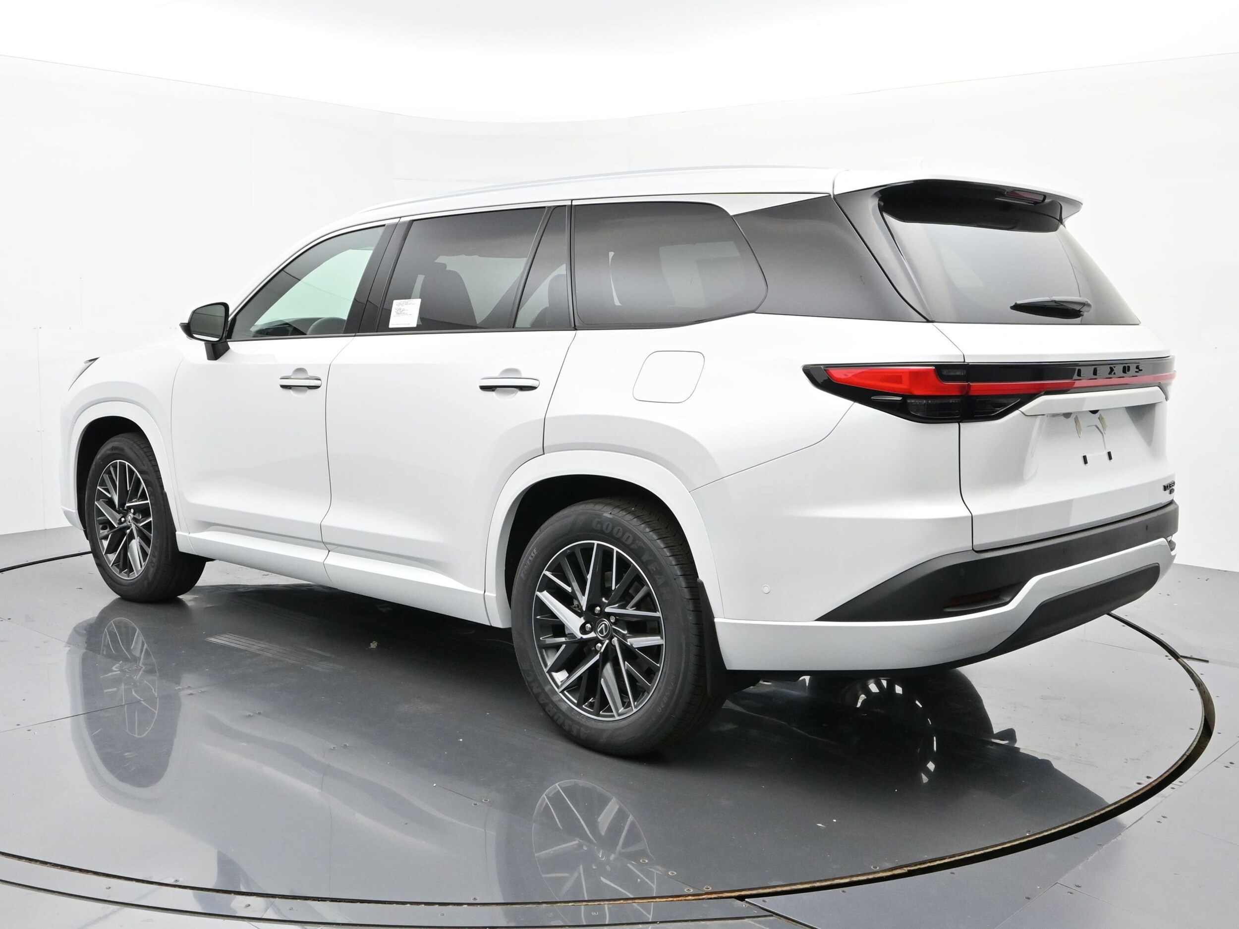 2025 Lexus TX 350 Premium photo 3