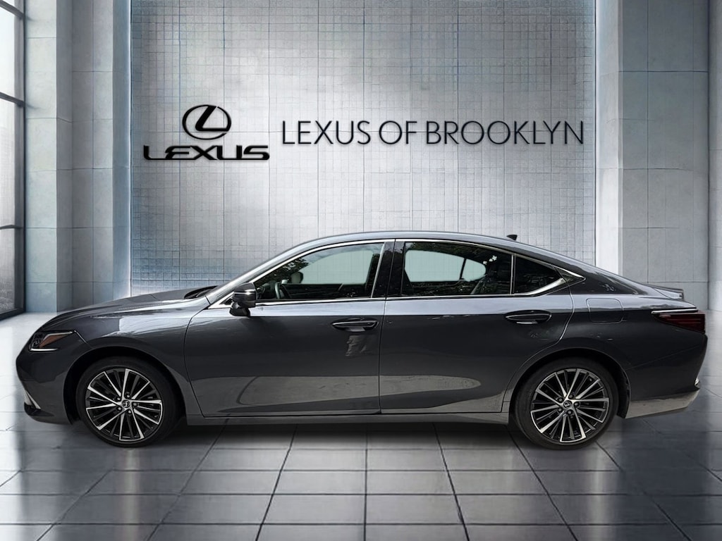 Used 2024 Lexus ES 350 Sedan