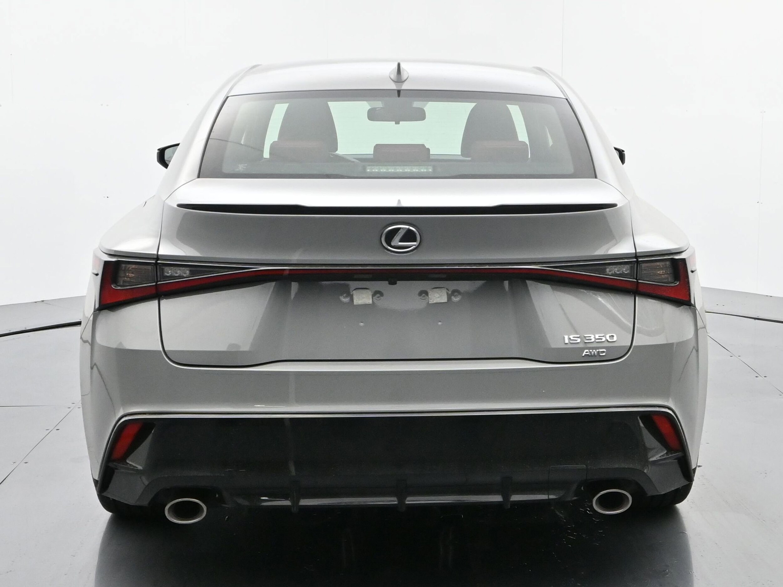 2025 Lexus IS 350 F SPORT photo 4