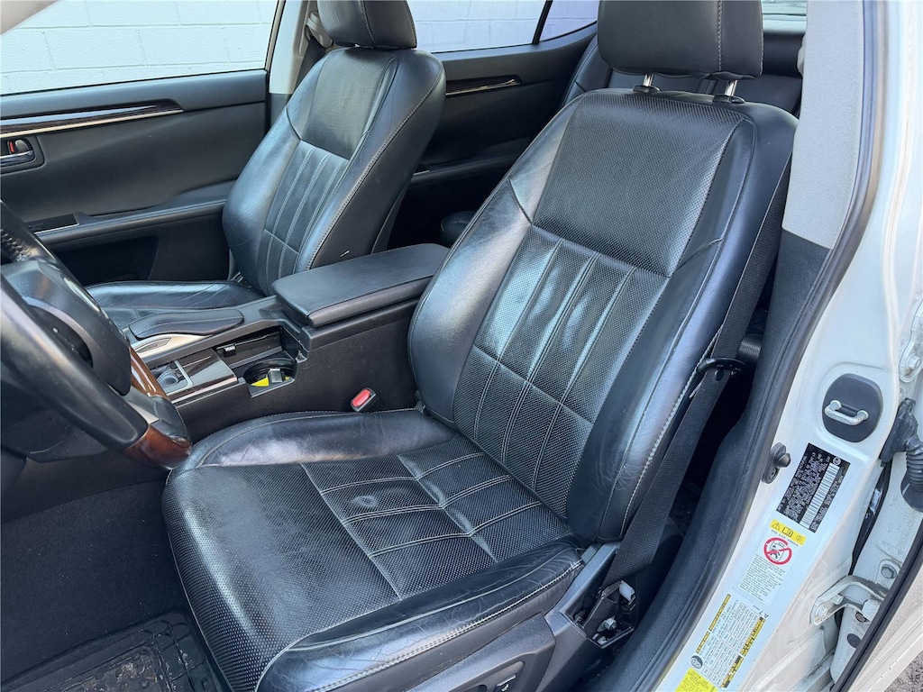 Used 2017 Lexus ES 350 Sedan