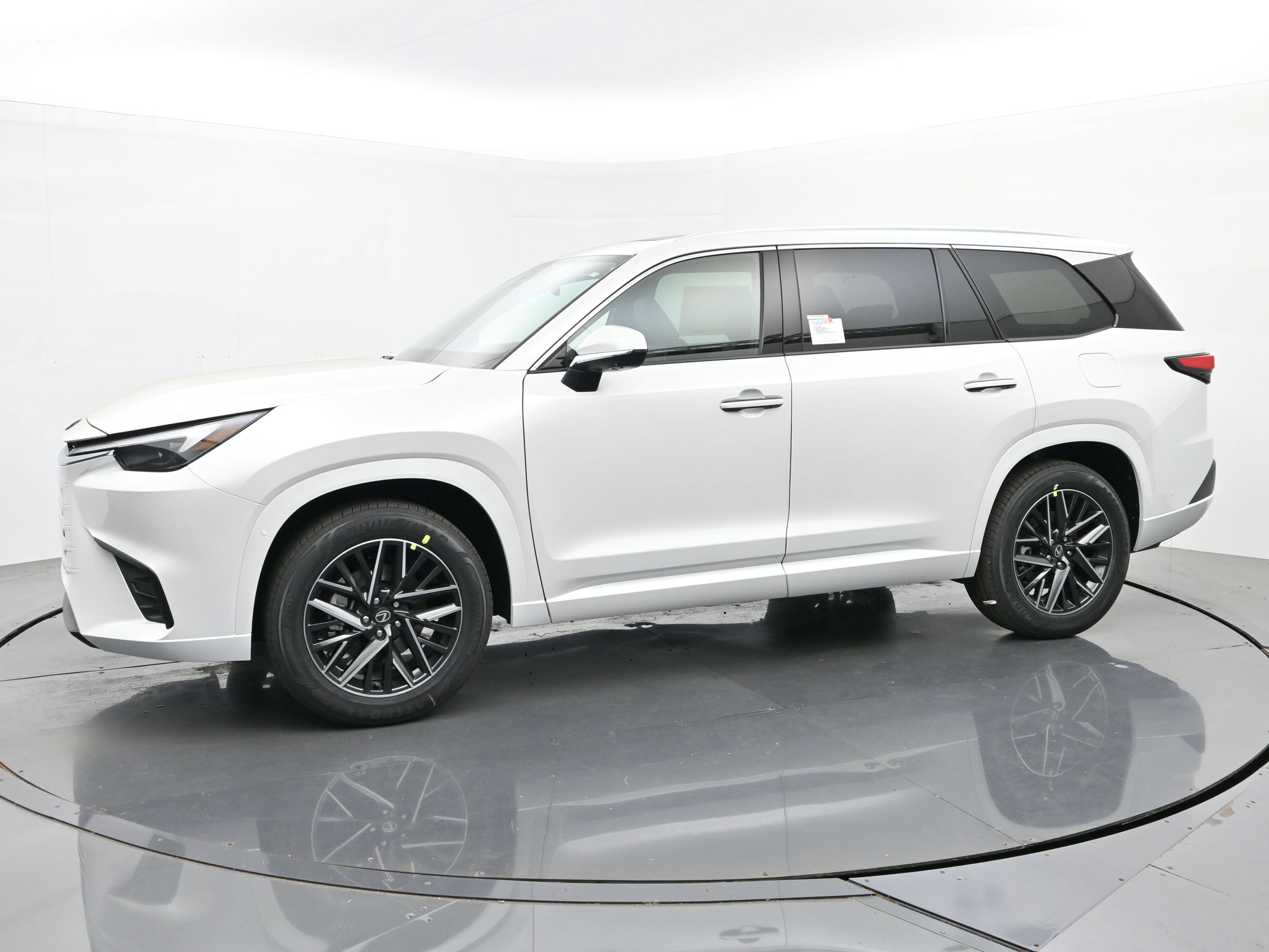 2026 Lexus TX 2