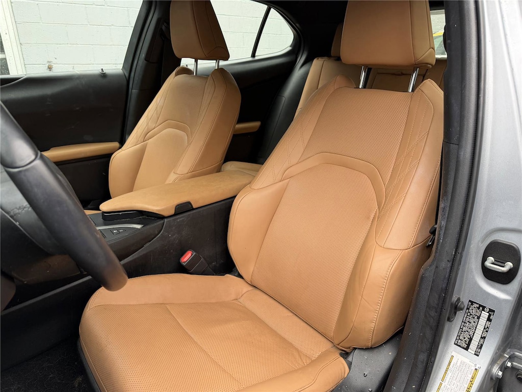 Used 2023 Lexus UX 250h Premium SUV