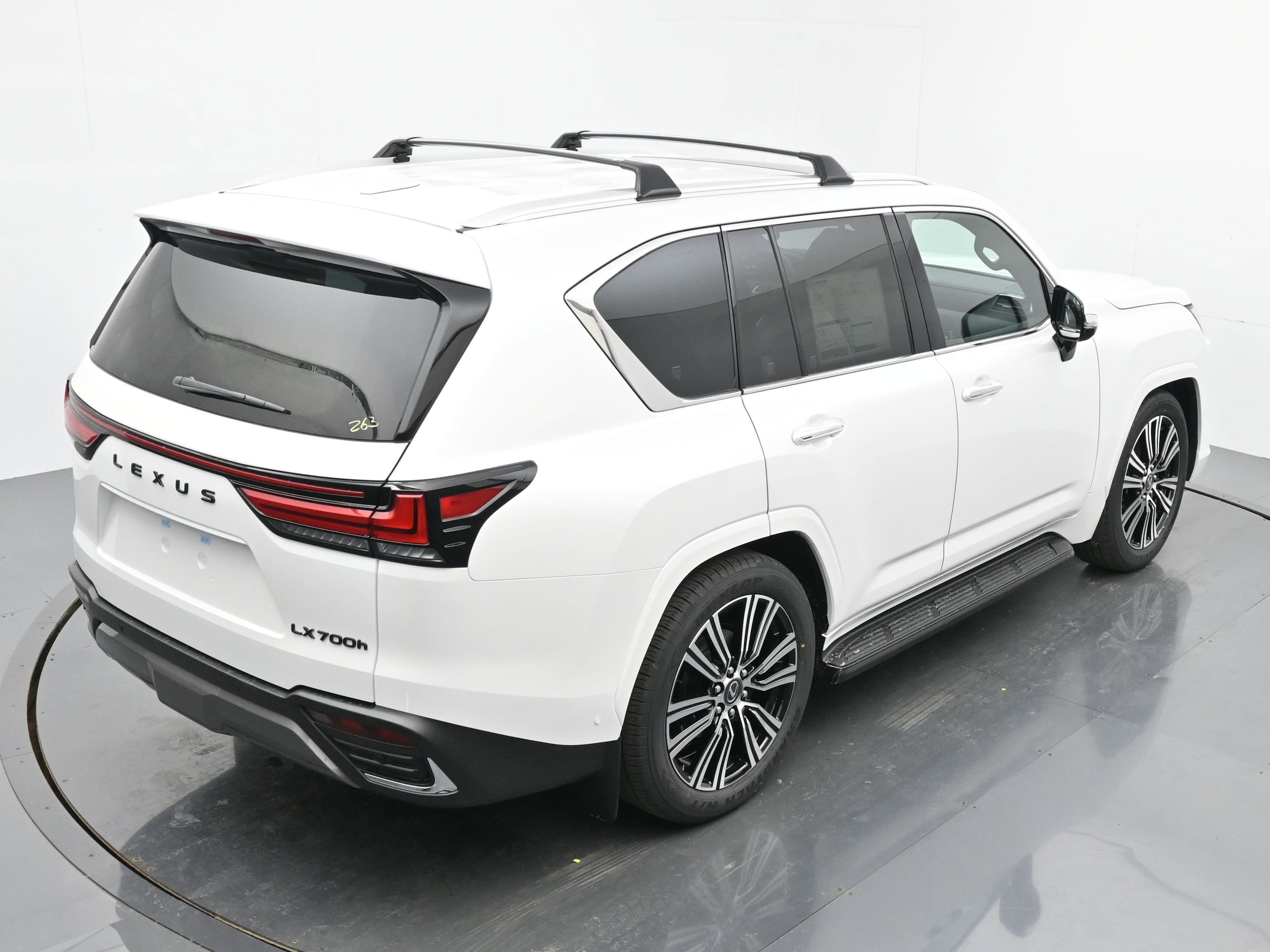 2026 Lexus LX 700h Luxury - Photo 27