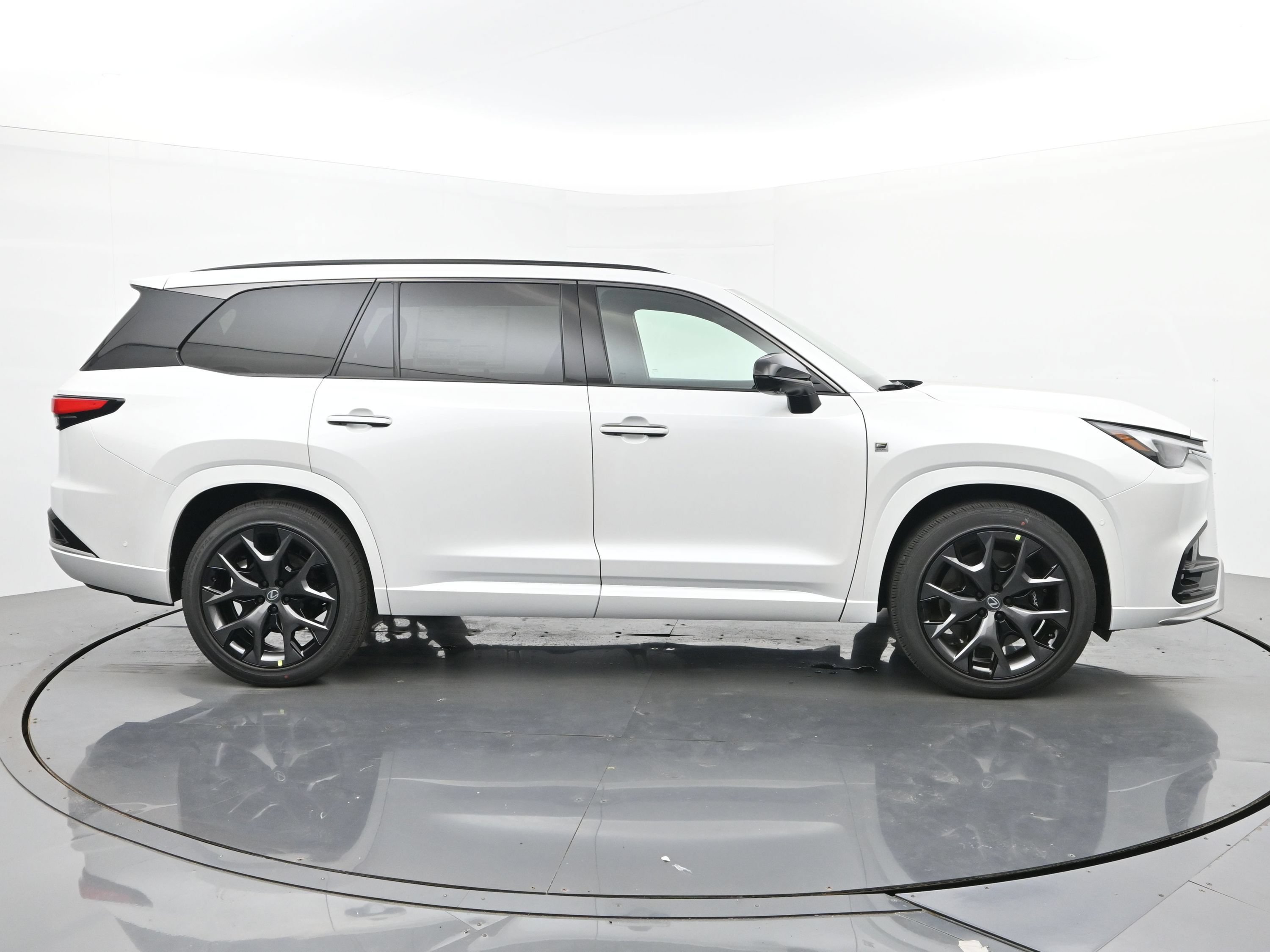 2026 Lexus TX 6