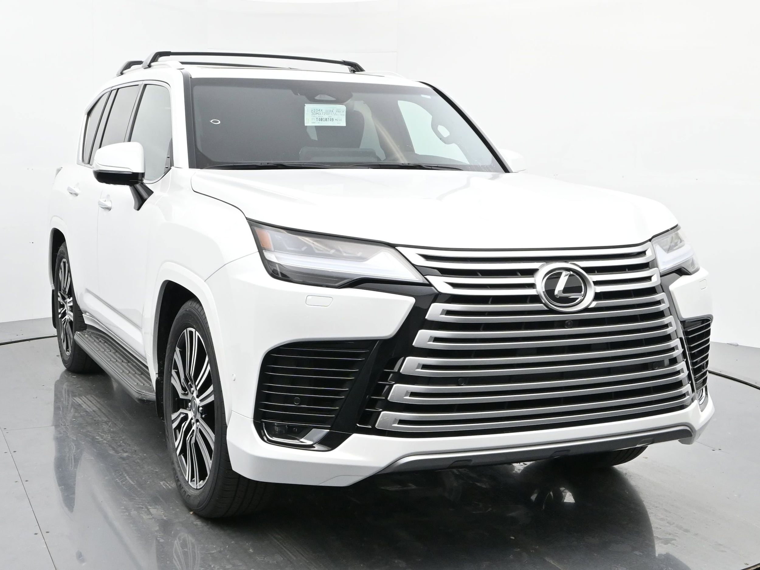 2026 Lexus LX 700h Luxury - Photo 8