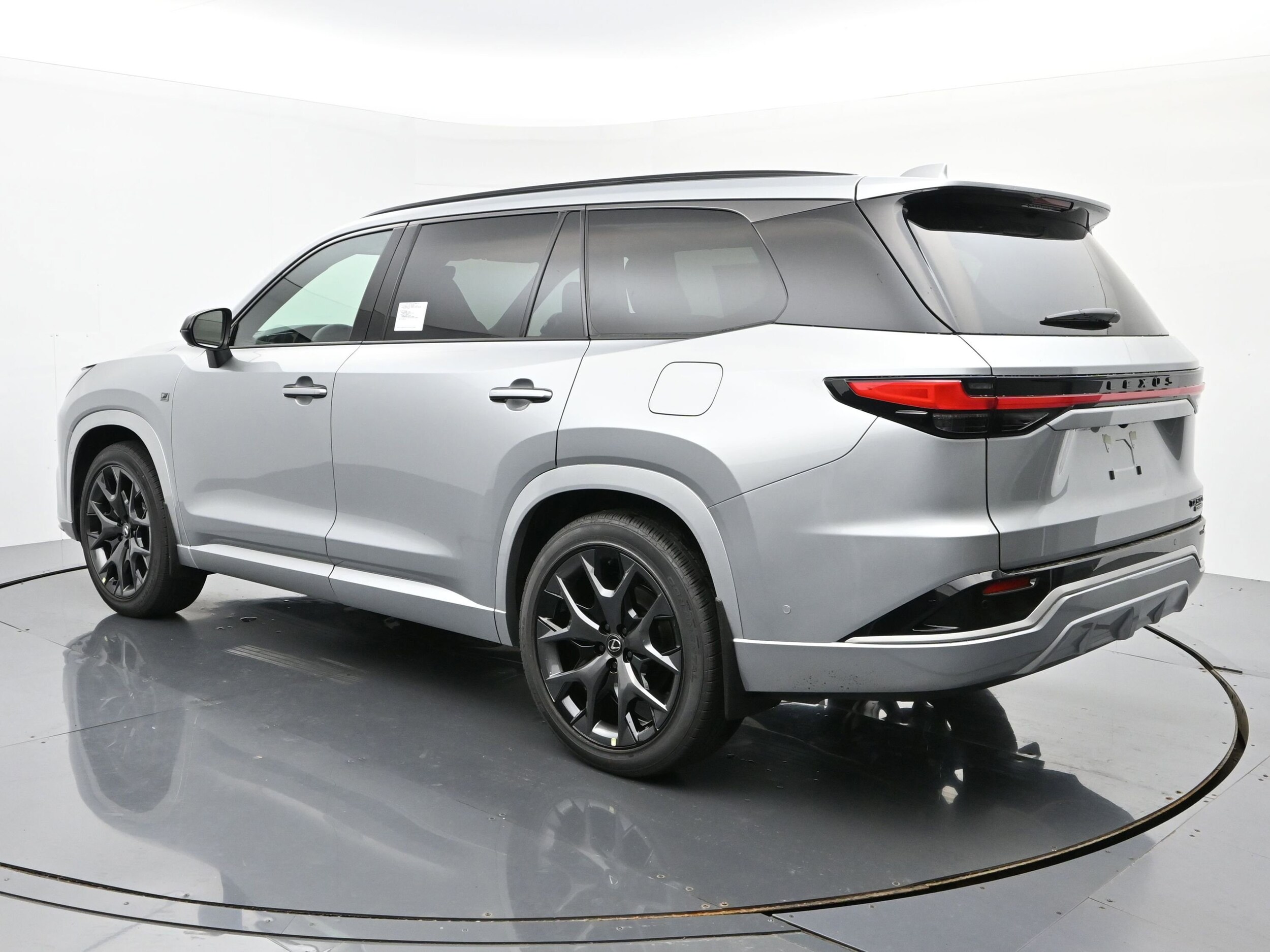 2025 Lexus TX 500h F SPORT Premium photo 3