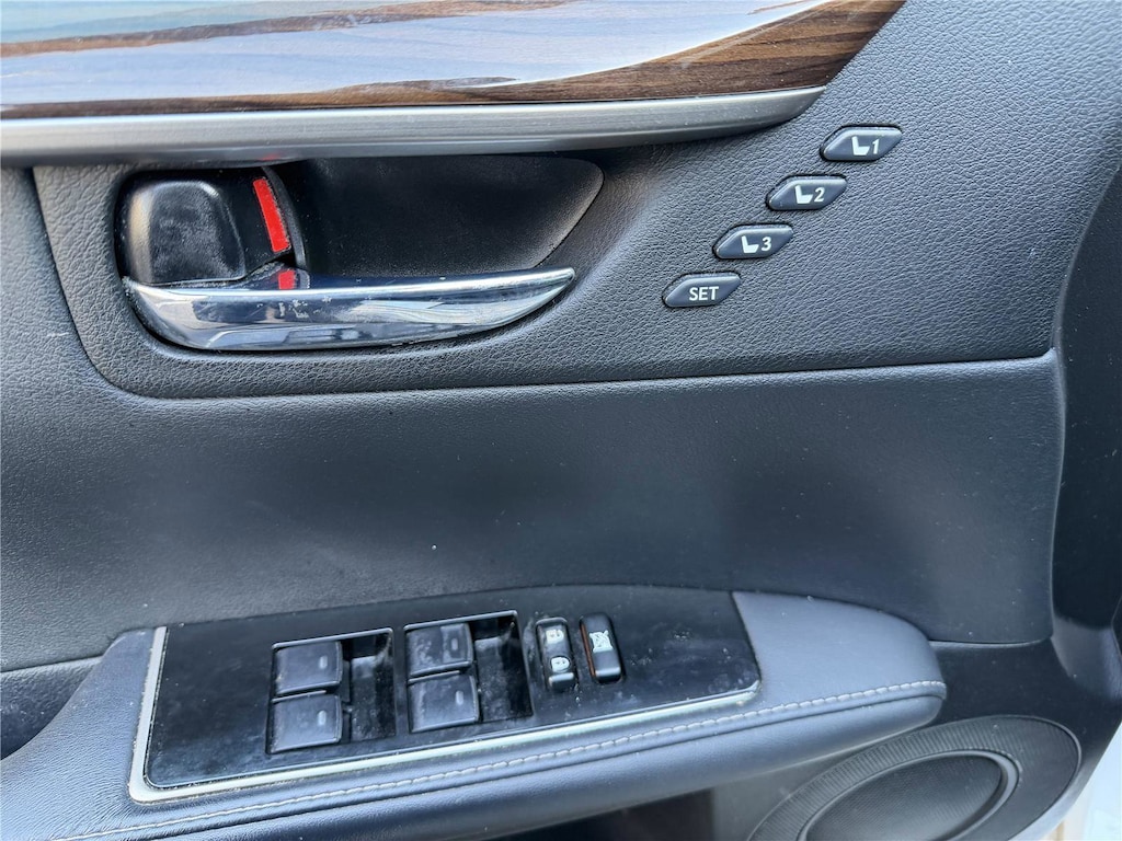 Used 2017 Lexus ES 350 Sedan