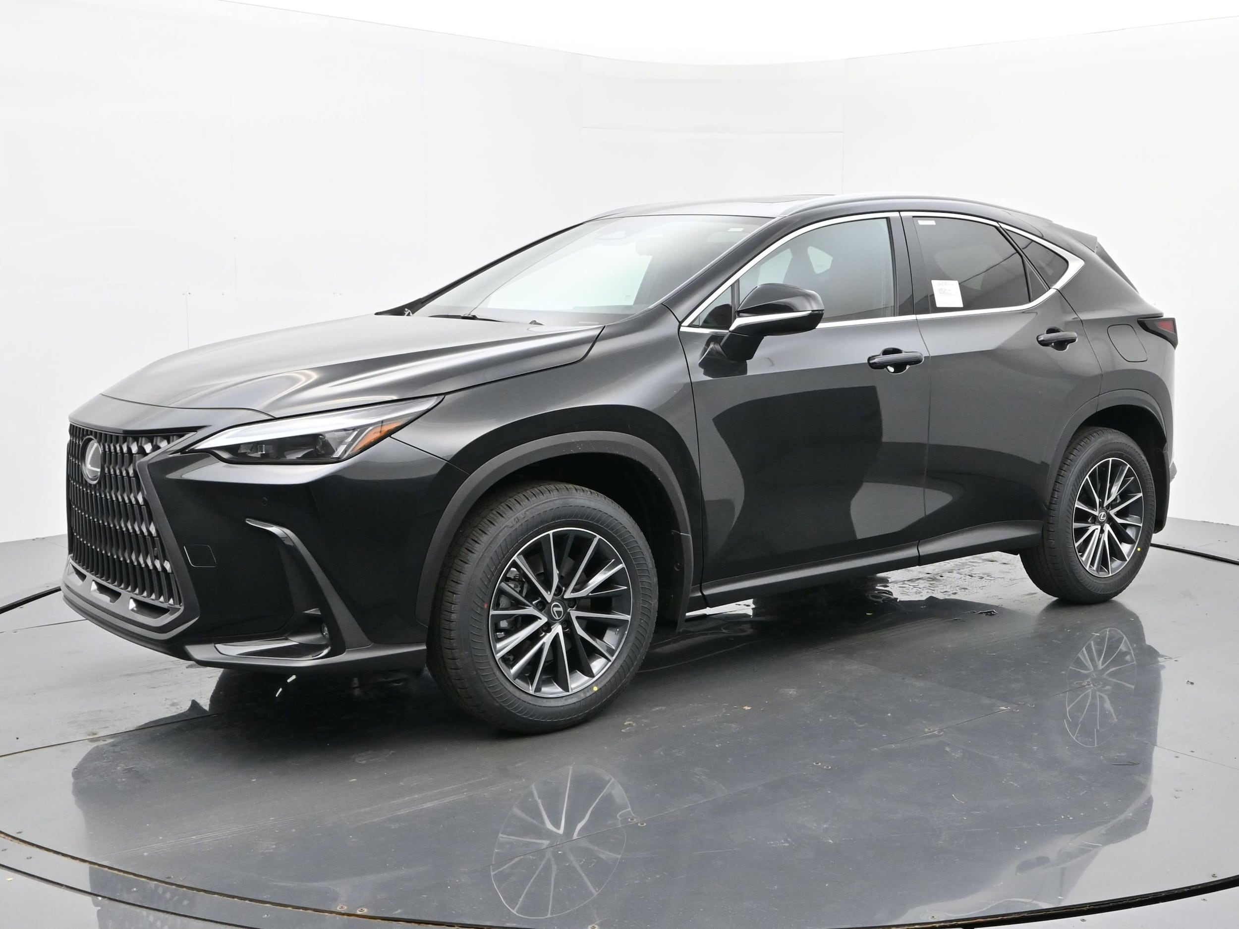 2026 Lexus NX 350's photo
