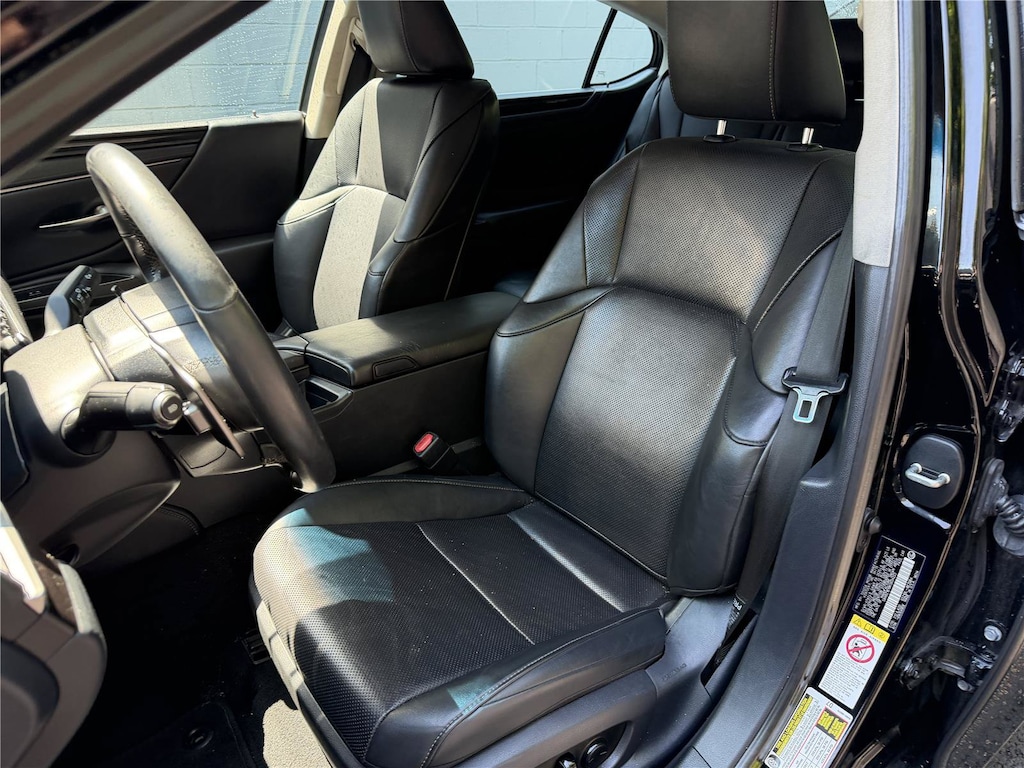 Used 2019 Lexus ES 350 Sedan