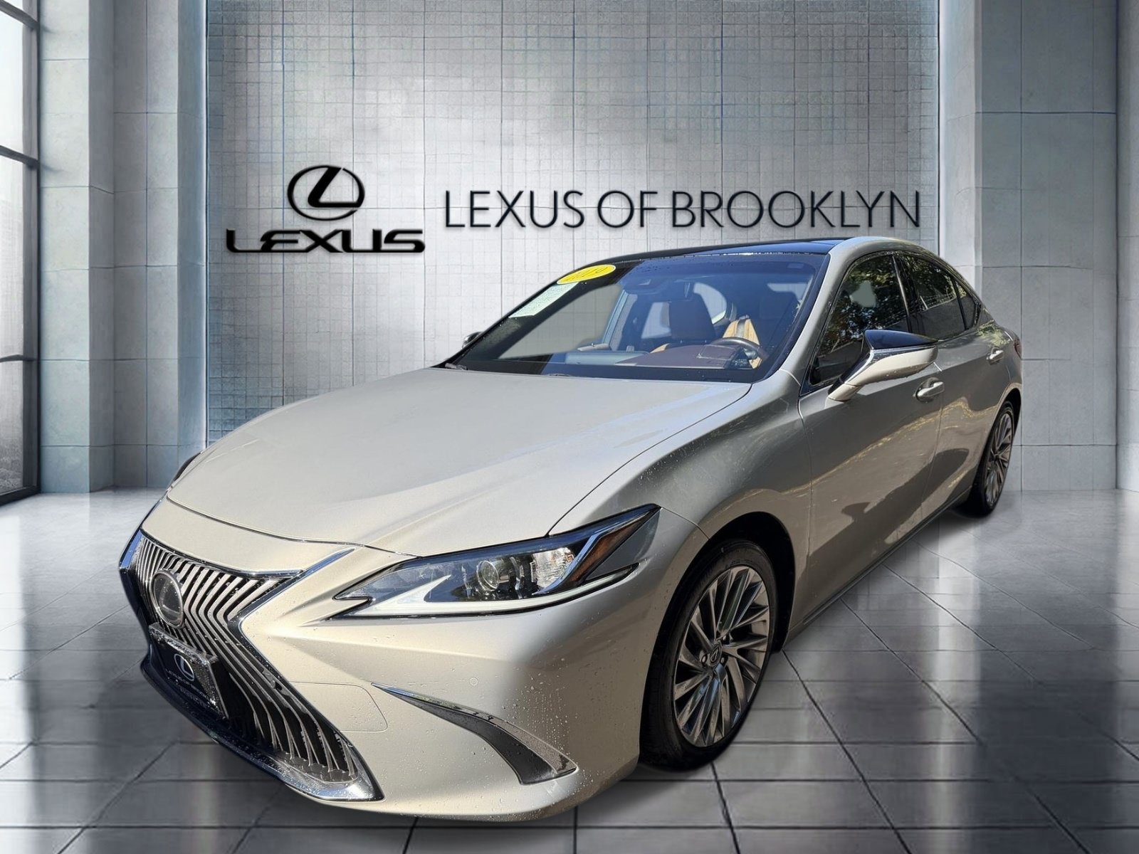 2019 Lexus ES