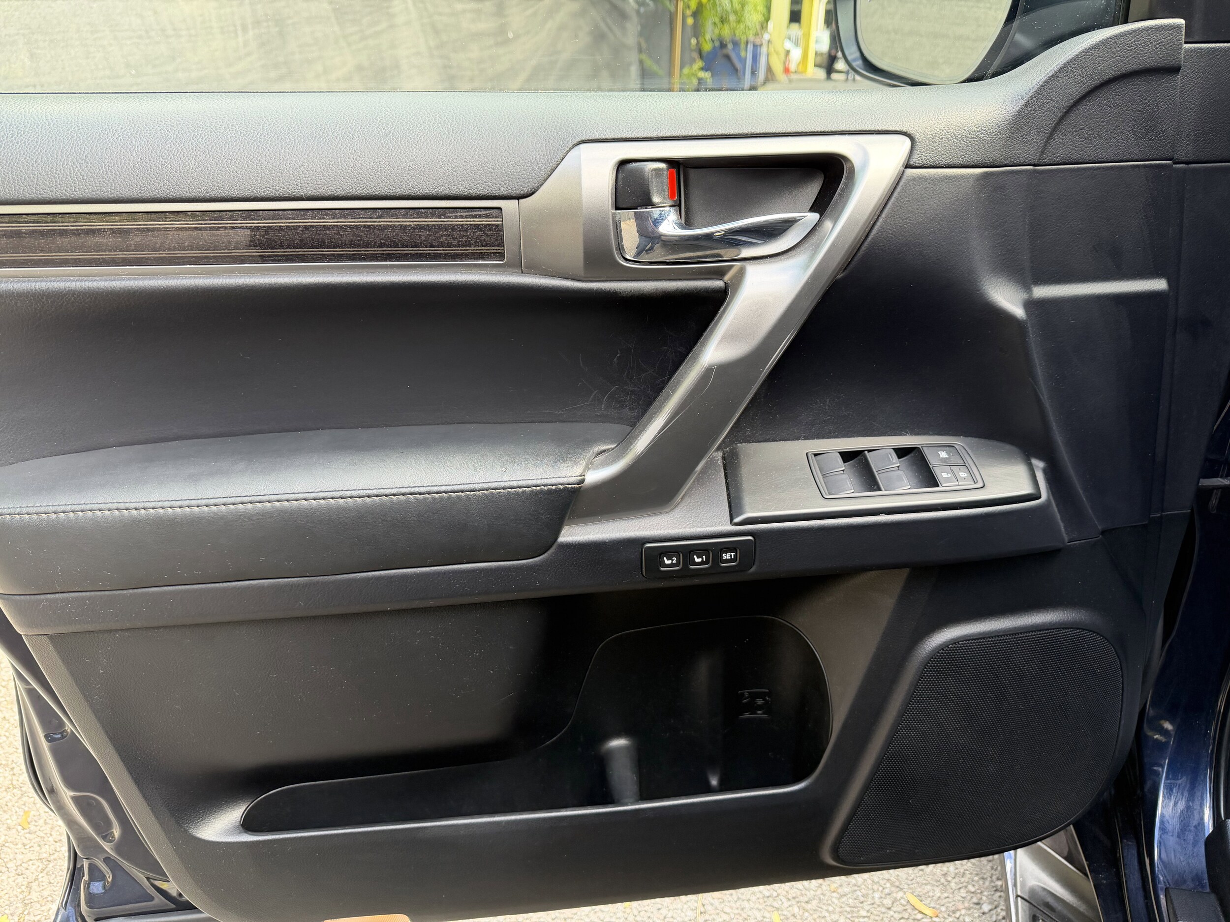 2023 Lexus GX 460 photo 4