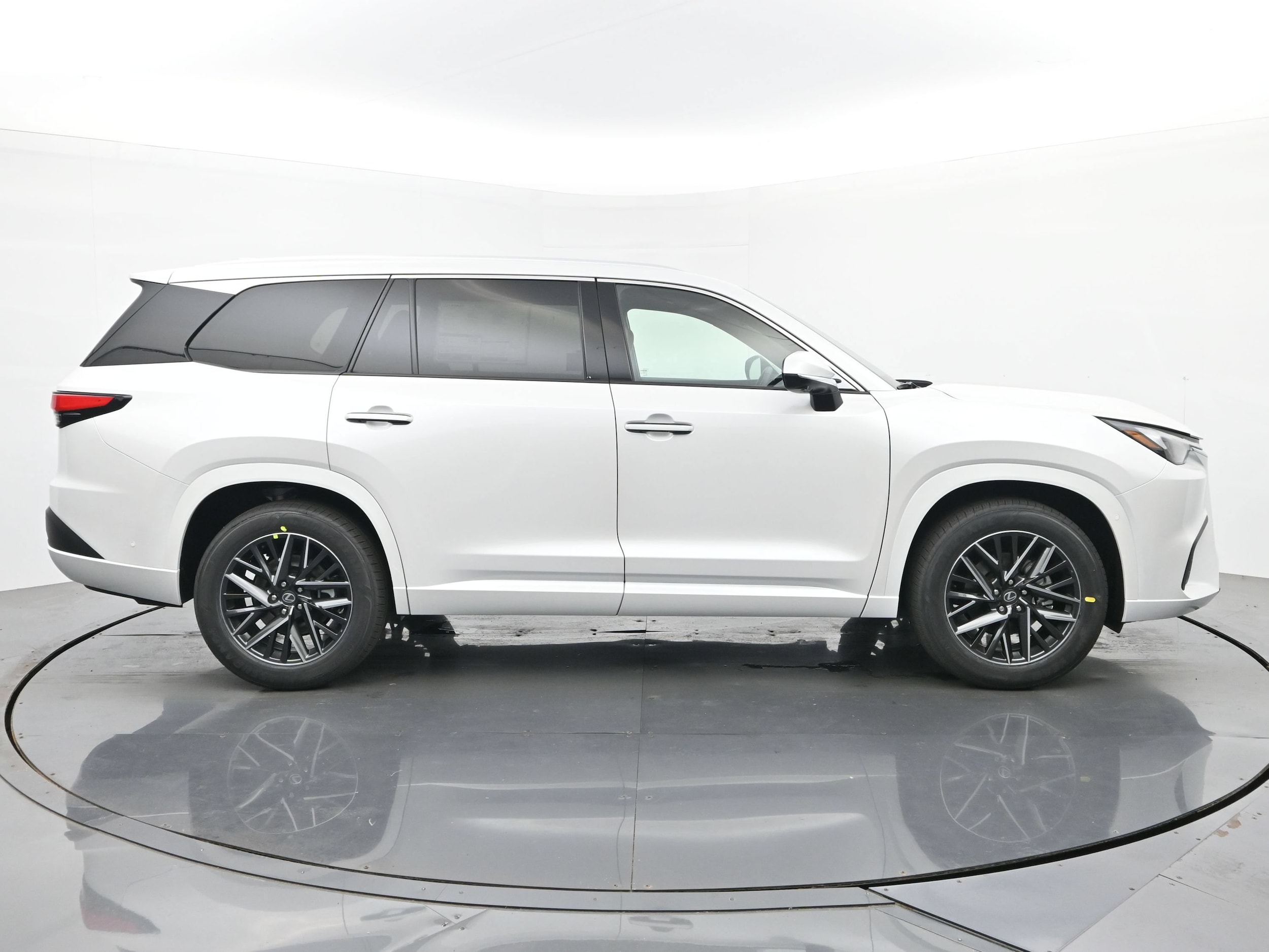 2026 Lexus TX 6