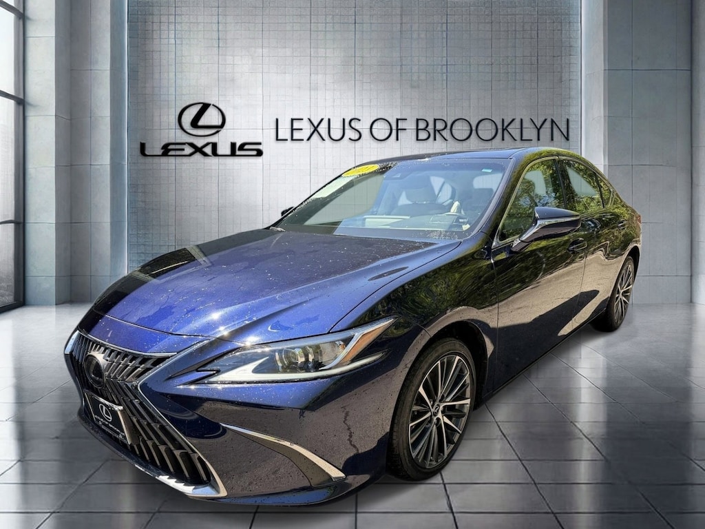 Used 2023 Lexus ES 250 Sedan