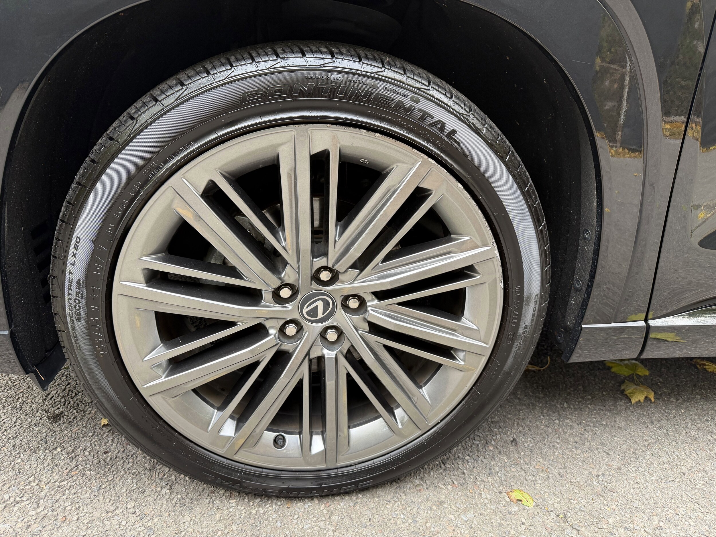 2024 Lexus TX 350 Luxury photo 2