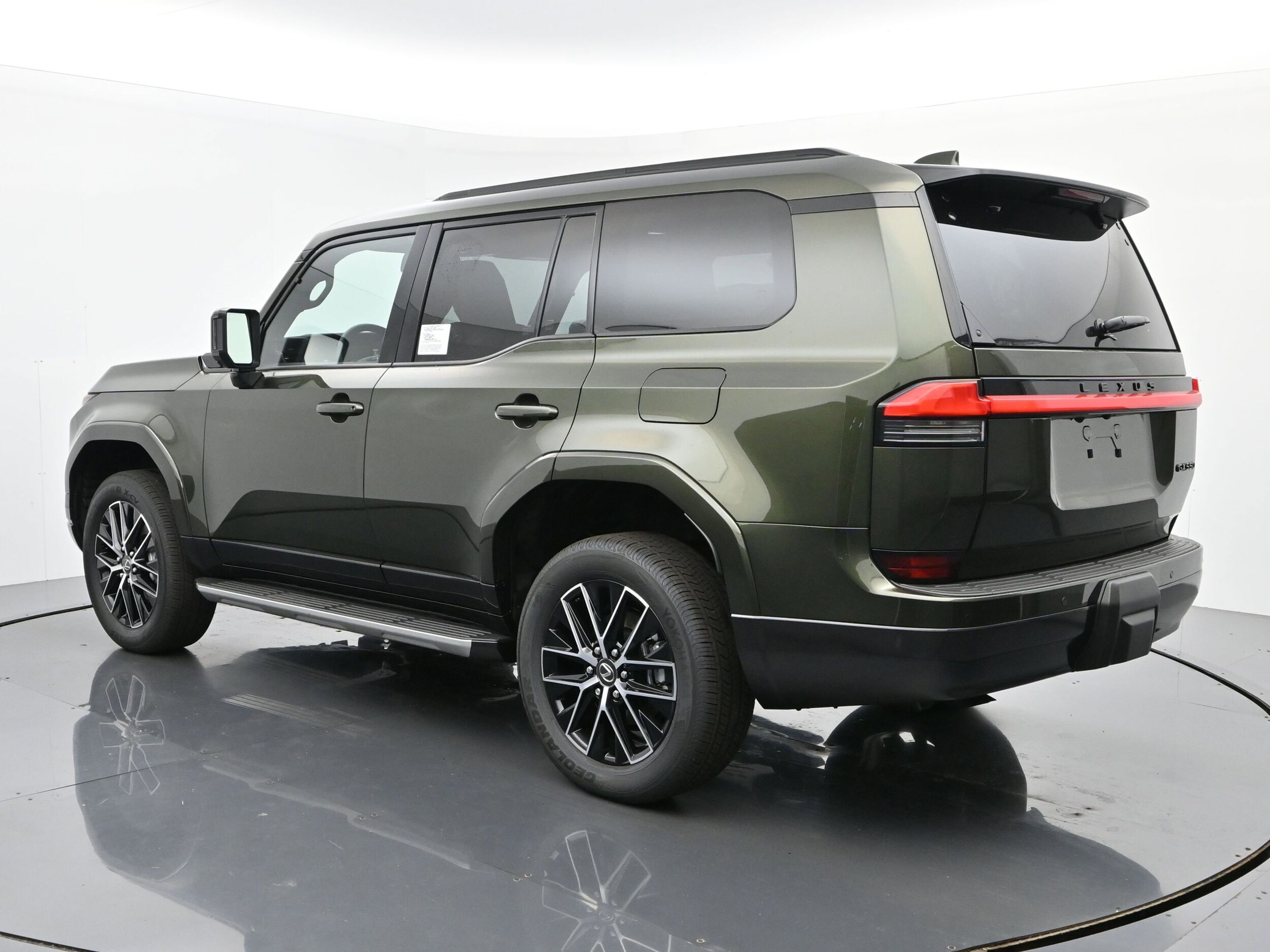 2025 Lexus GX 550 Premium photo 3