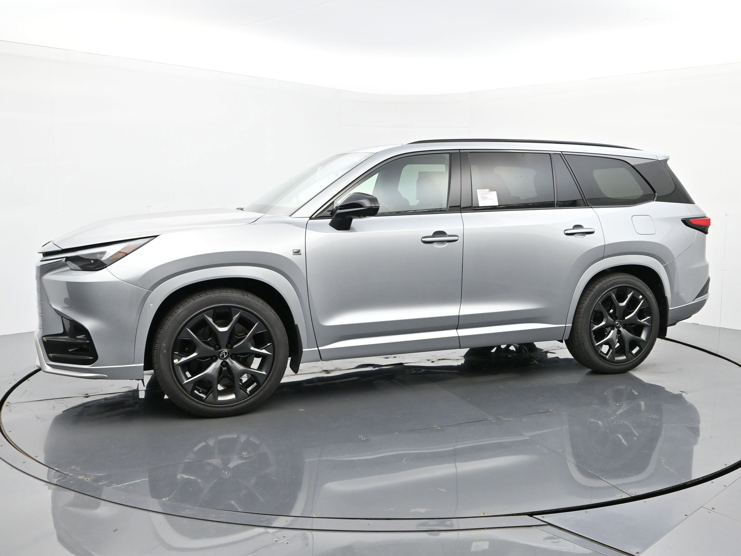 2025 Lexus TX 500h F SPORT Premium photo 2