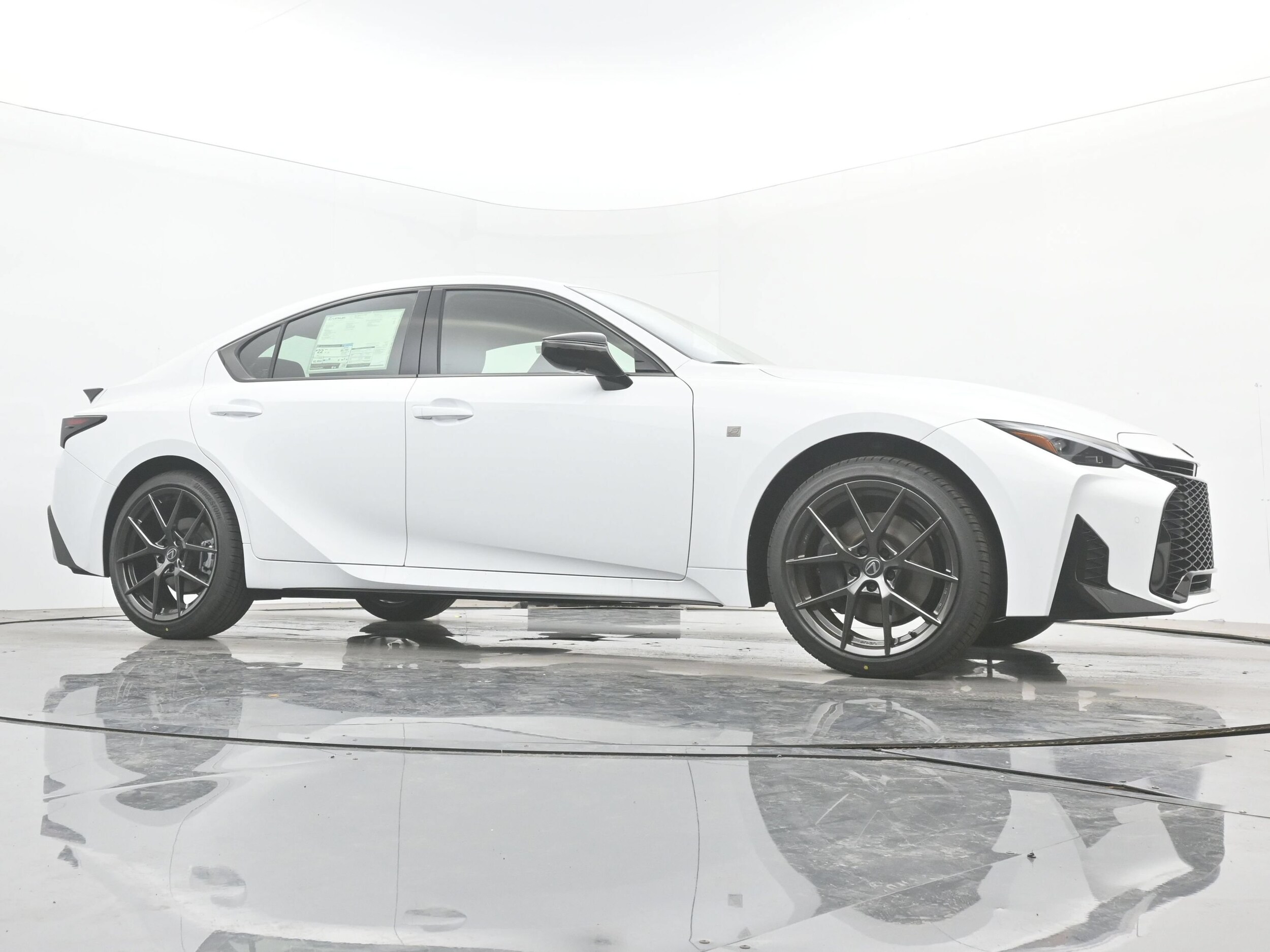 2026 Lexus IS 350 F SPORT DESIGN - Photo 21