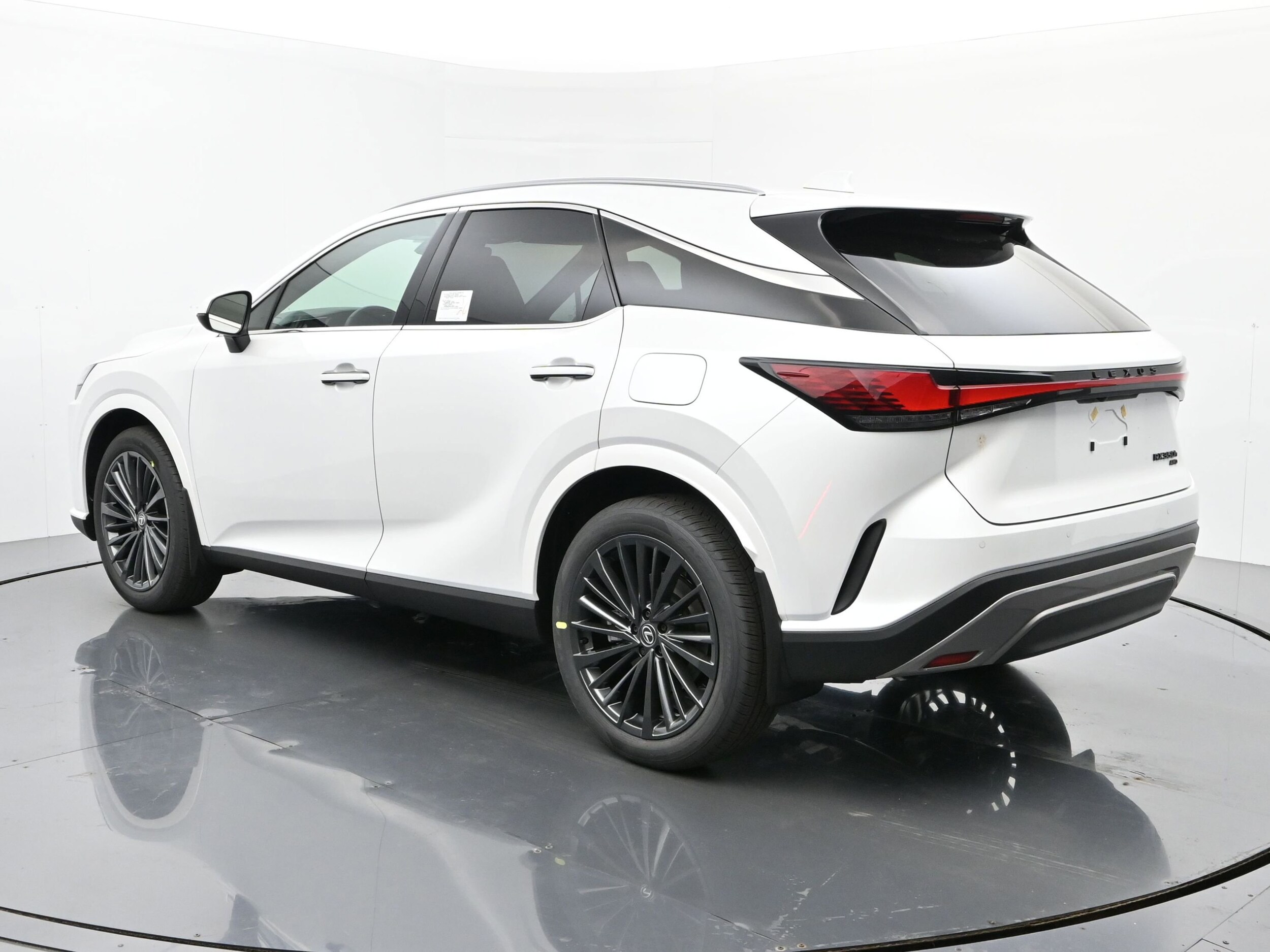 2025 Lexus RX 350h Premium photo 3