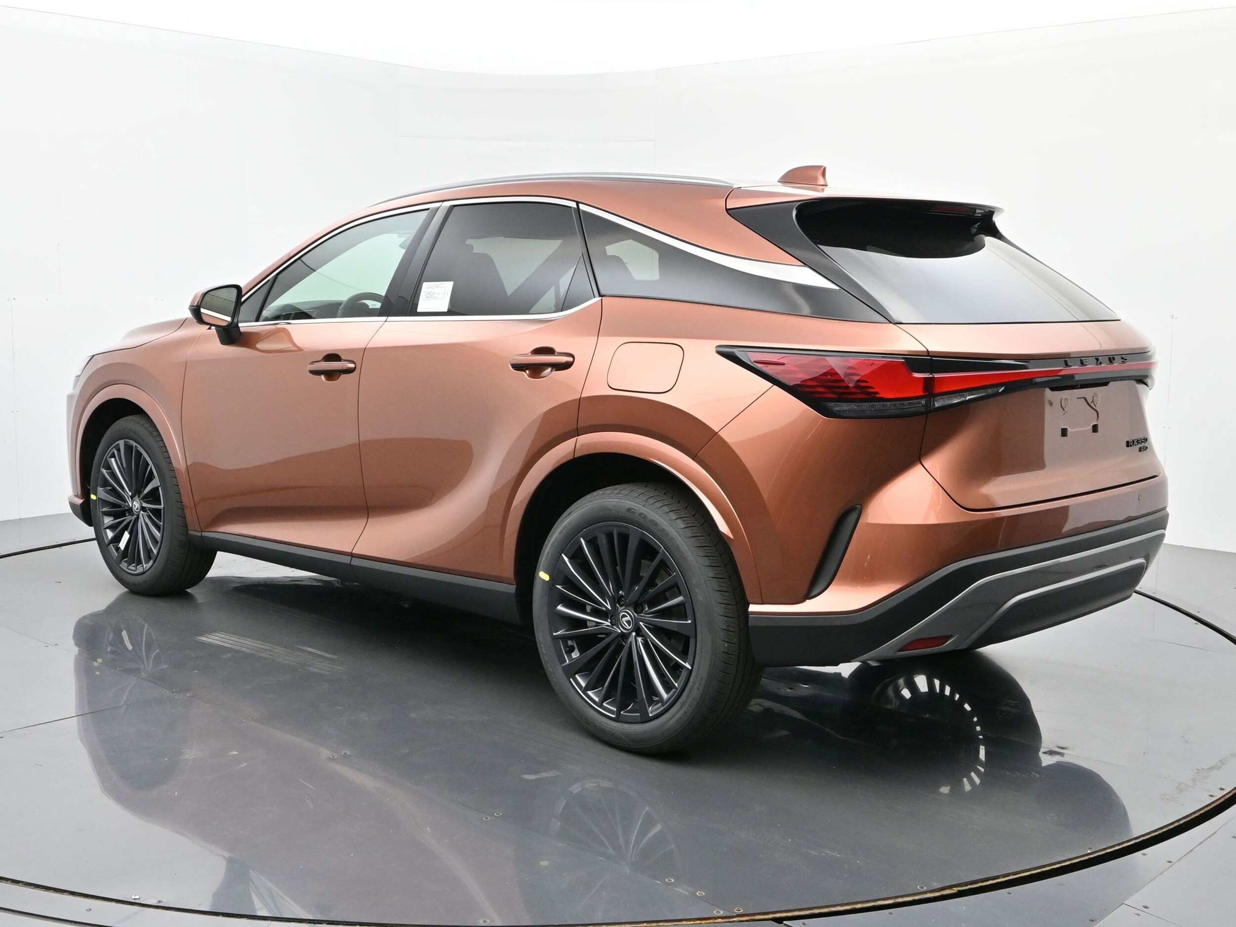 2025 Lexus RX 350 Premium photo 3