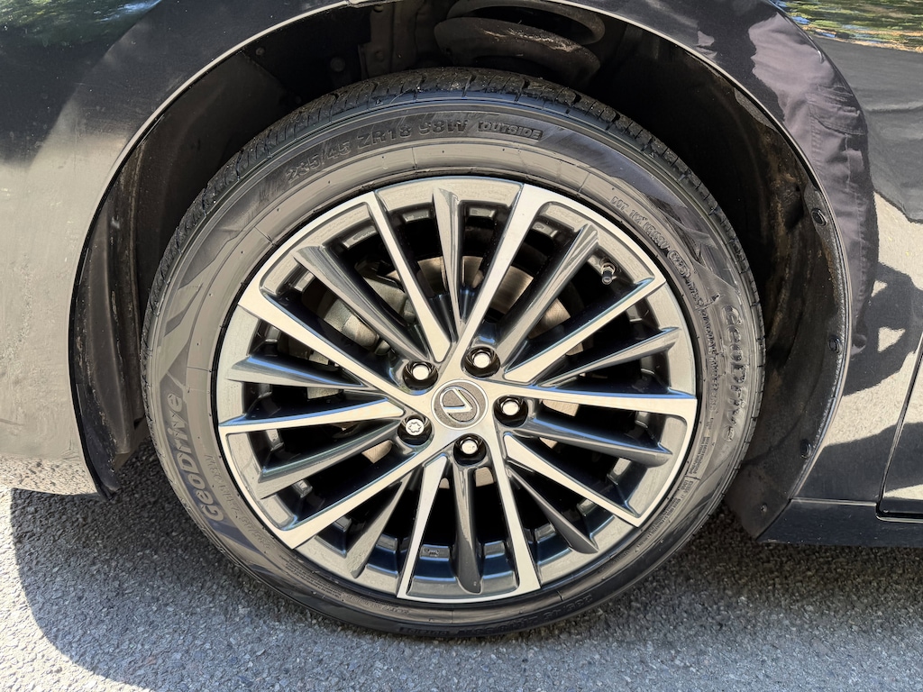 Certified 2022 Lexus ES 350 Sedan