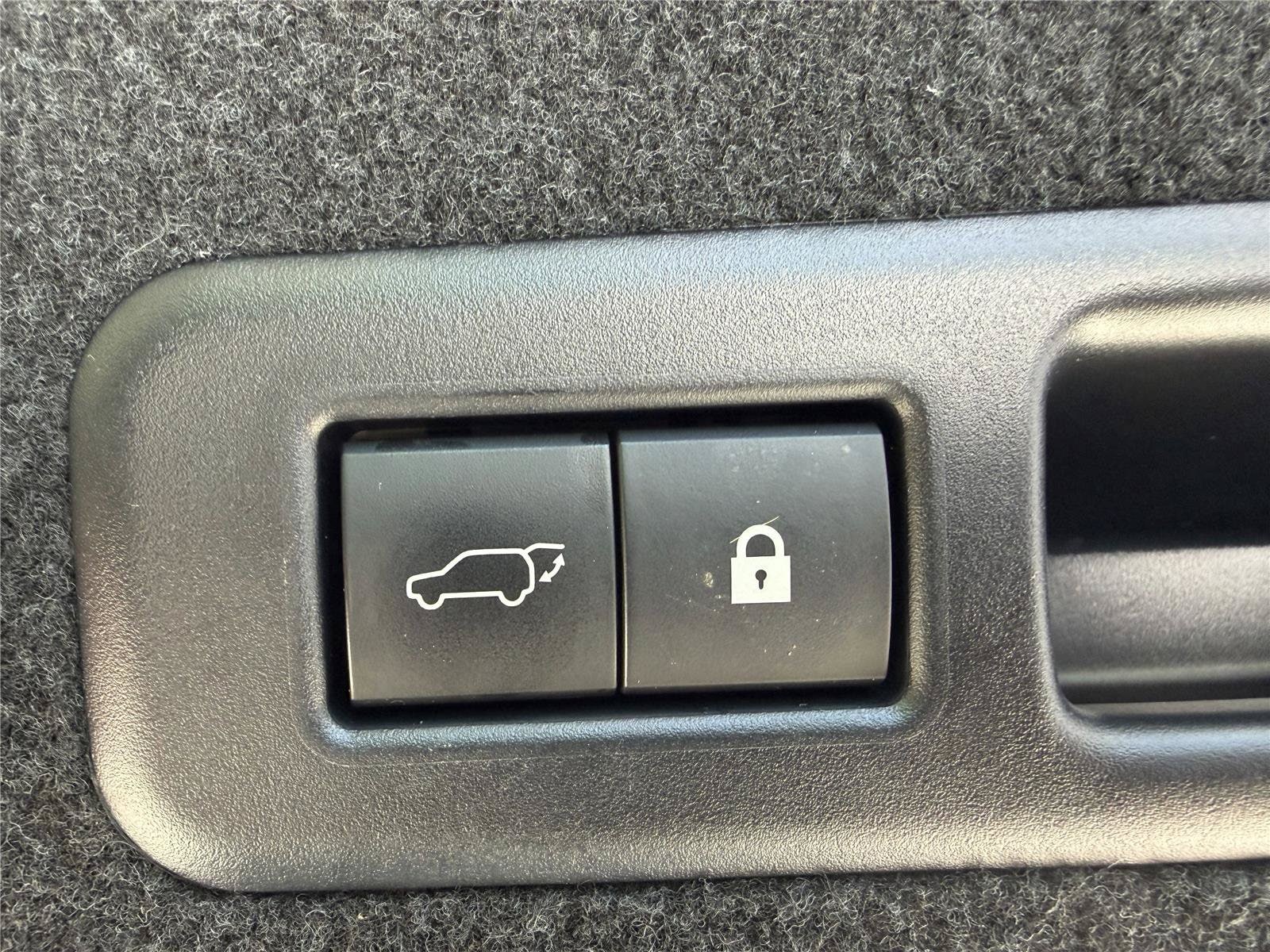 2021 Lexus RX 350 - Photo 21