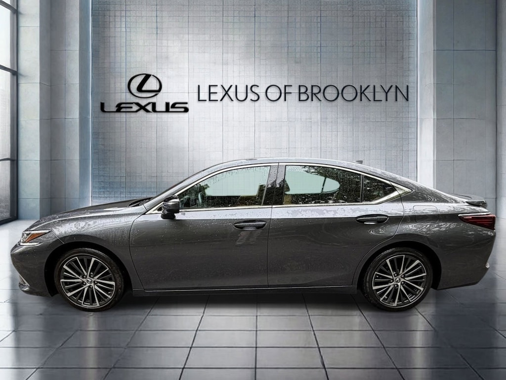 Used 2023 Lexus ES 350 Sedan