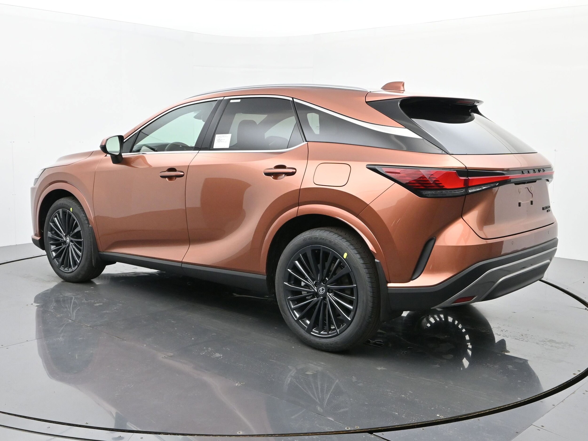 2026 Lexus RX 350 Premium photo 3